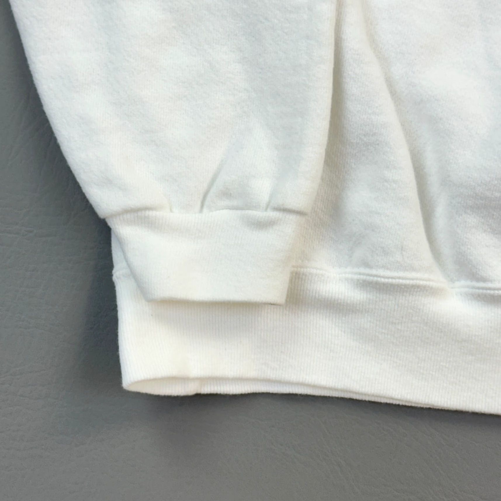 Vintage VINTAGE Cotton Deluxe Sweatshirt Mens XL White Crewneck Pullover USA Made Size US XL / EU 56 / 4 - 3 Thumbnail