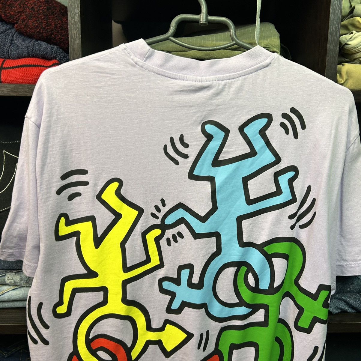 Keith Haring Designer Keith Haring Big Graphic logo streetwear tee size M Size US M / EU 48-50 / 2 - 2 Thumbnail