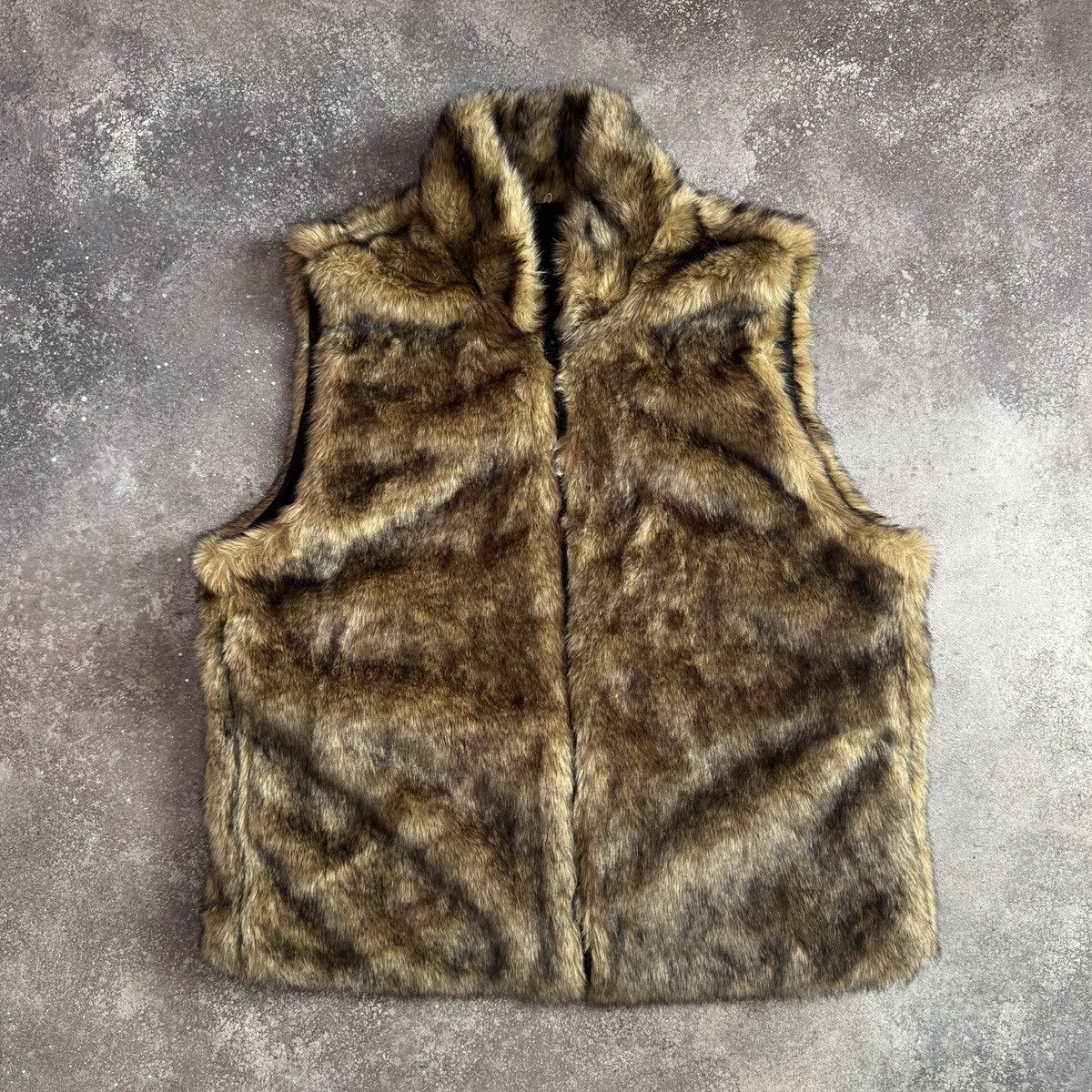 Abercrombie & Fitch Abercrombie & Fitch Vintage Y2K Faux Fur Vest Jacket Size XL / US 12-14 / IT 48-50 - 2 Thumbnail