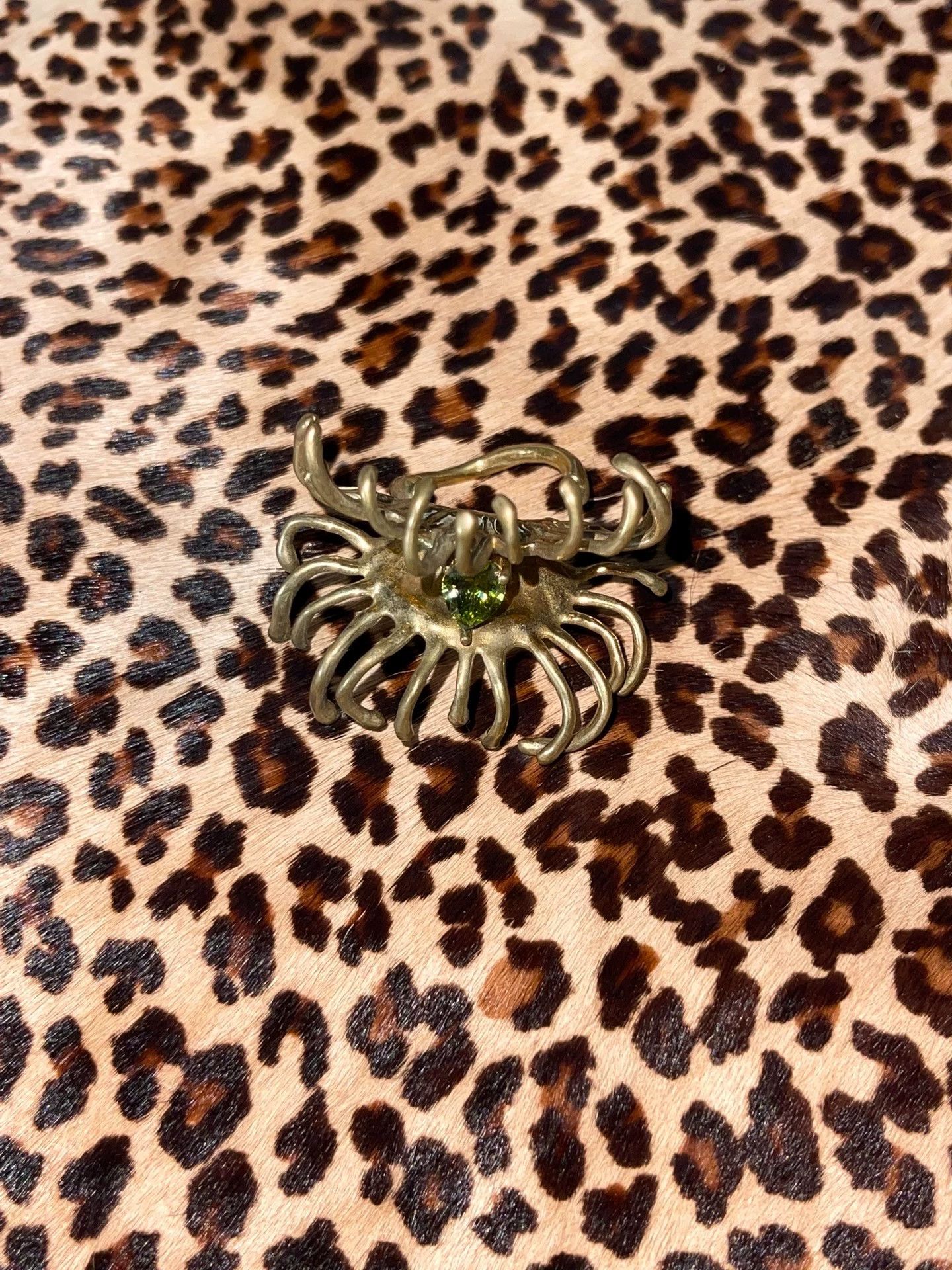 Other Yangu Venus Flytrap Open Ring Gold Brass Zirconia Size ONE SIZE - 2 Thumbnail