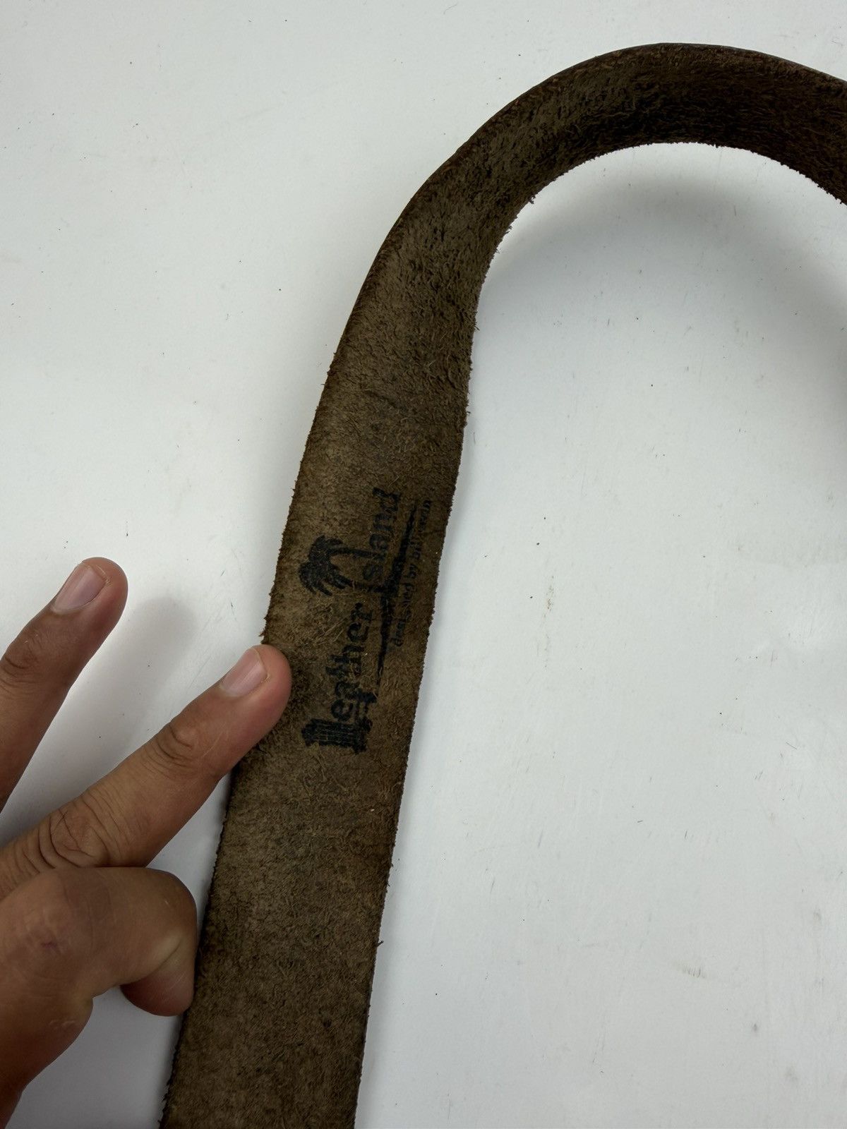 Japanese Brand vintage style distressed leather belt tc51 Size 36 - 9 Thumbnail