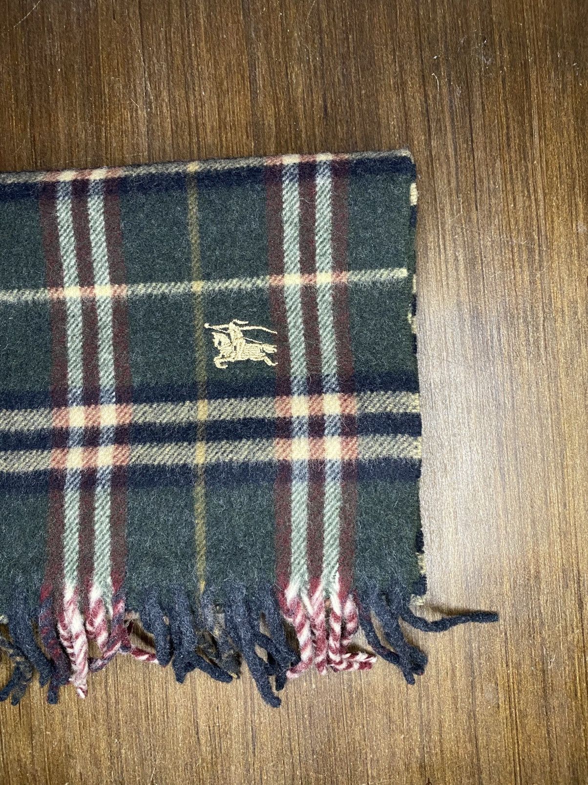 Burberry Scarf Burberry Size ONE SIZE - 8 Thumbnail