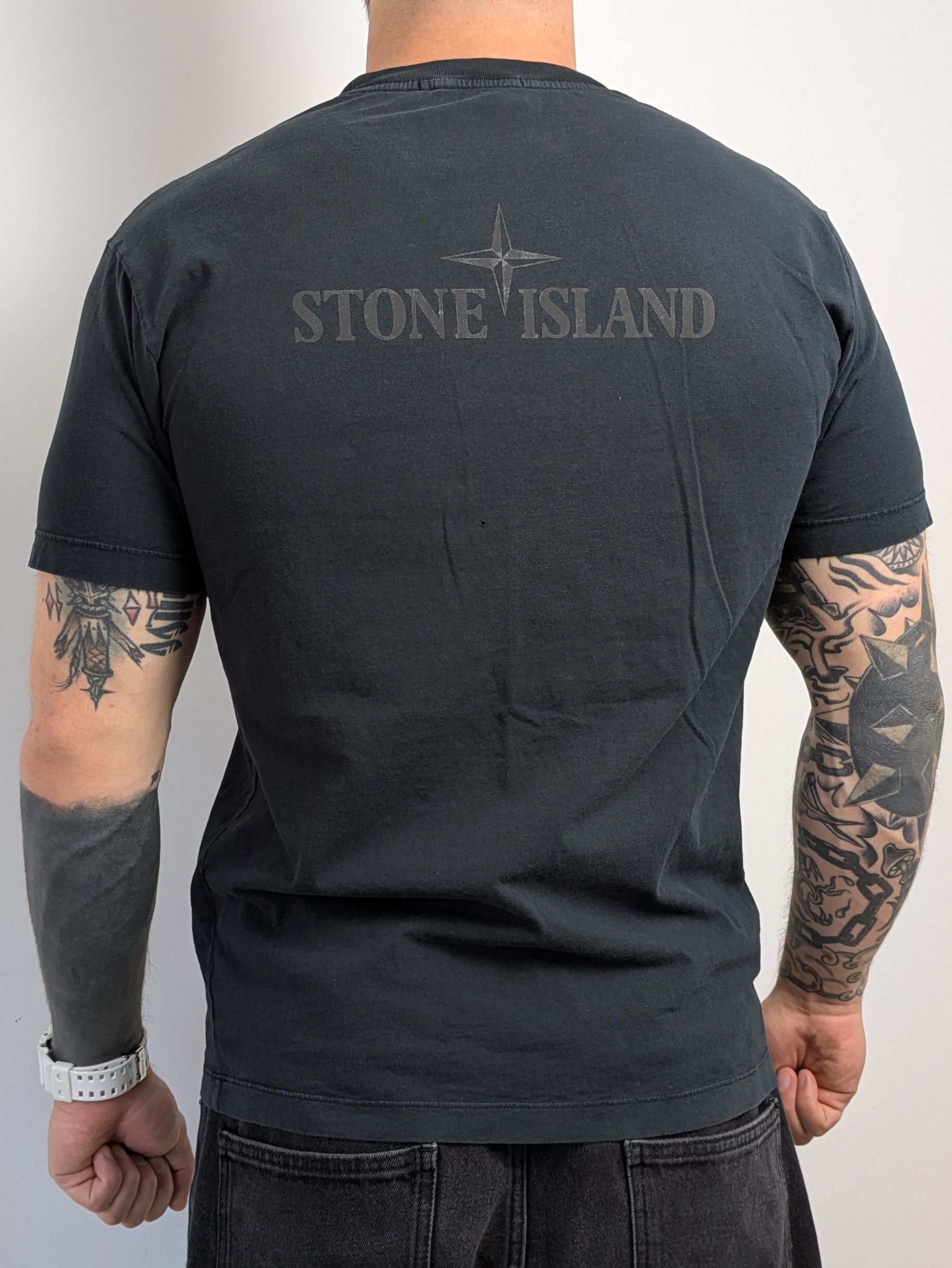 Stone Island Stone Island | Compass Logo Front & Back | Size M Size US M / EU 48-50 / 2 - 2 Thumbnail