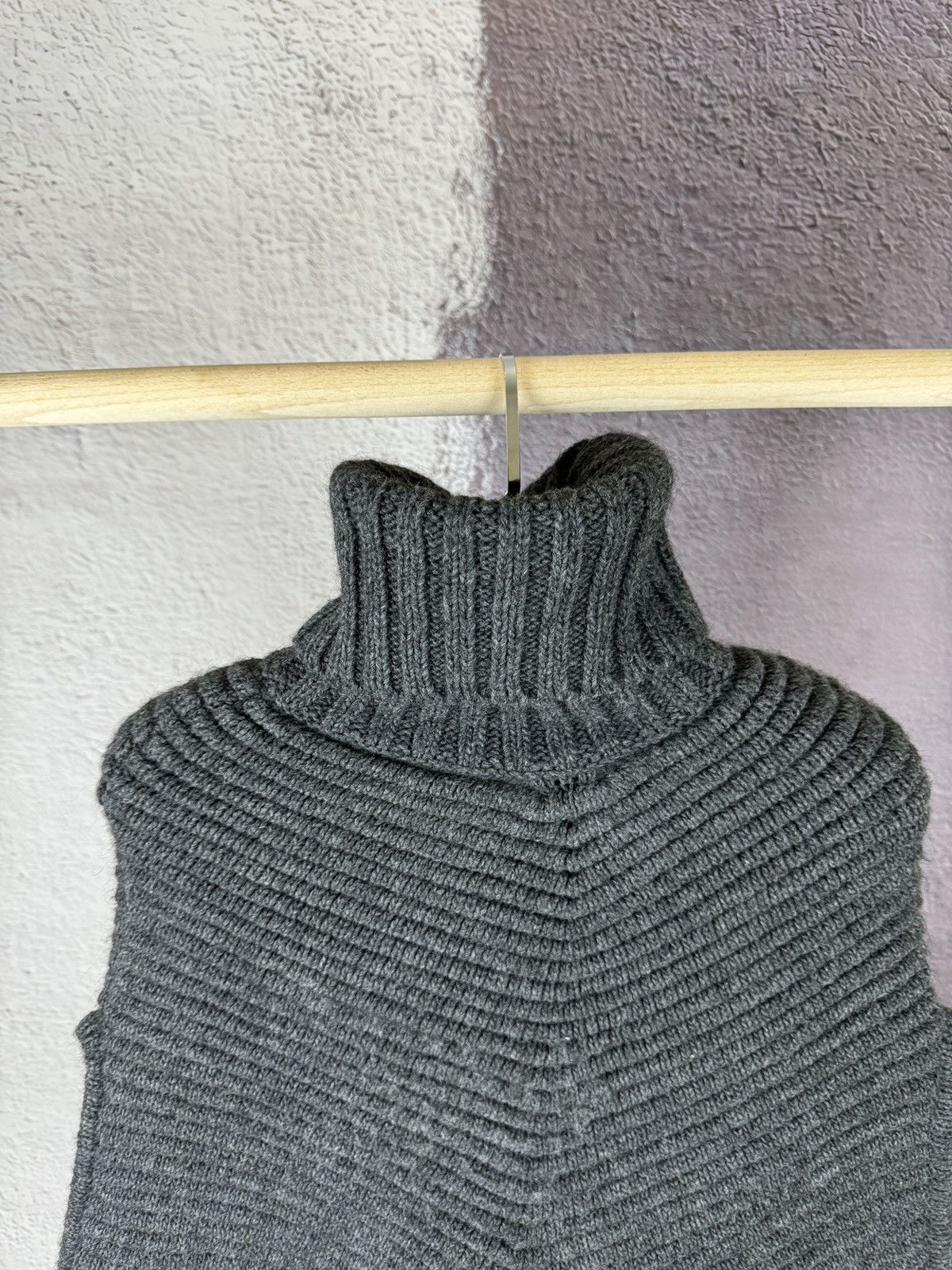 Diesel Diesel avant garde vintage grey turtleneck poncho sweater Size S / US 4 / IT 40 - 9 Thumbnail
