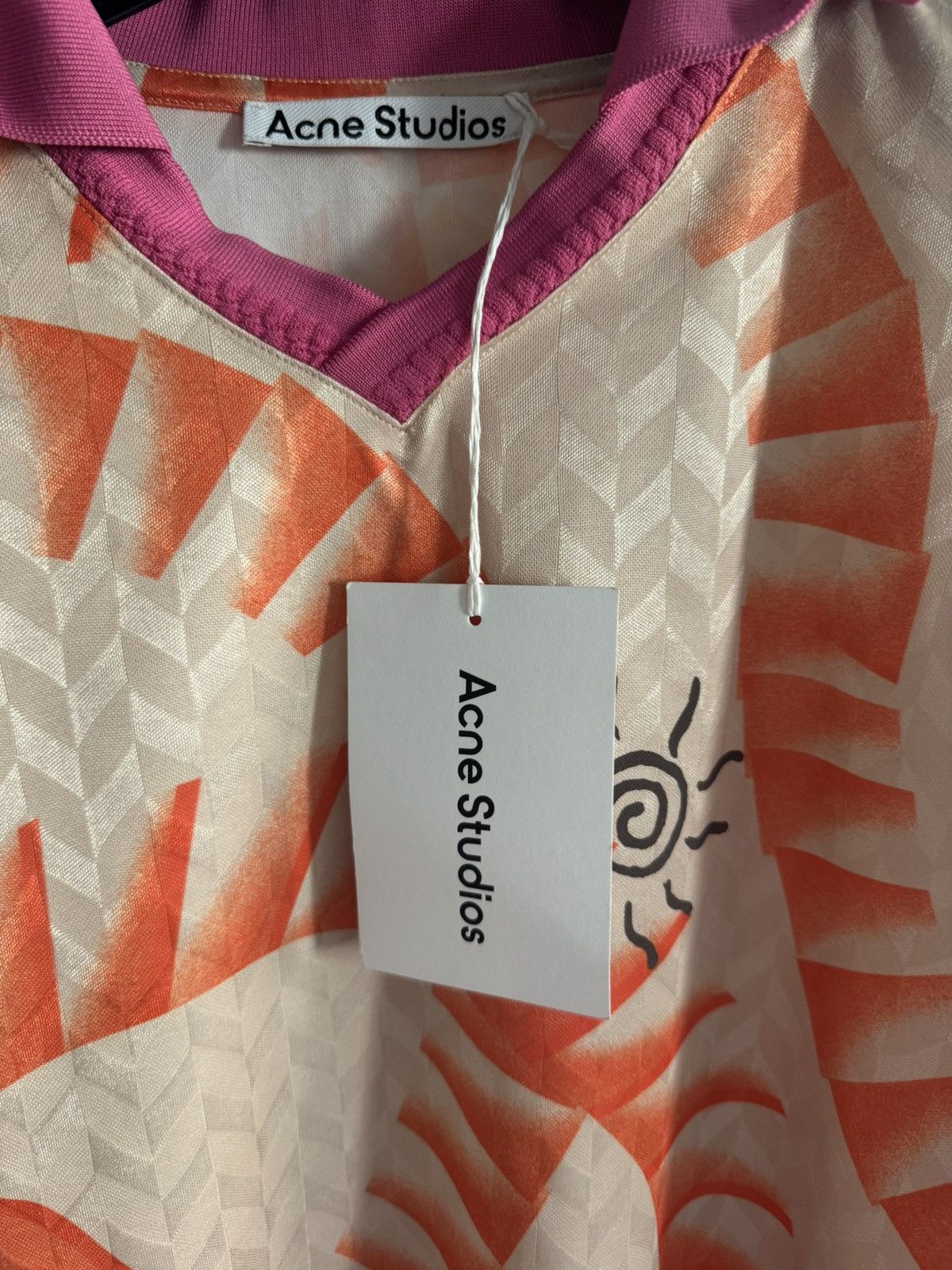 Acne Studios Acne Studios Longsleeve Graphic Size US XS / EU 42 / 0 - 2 Thumbnail