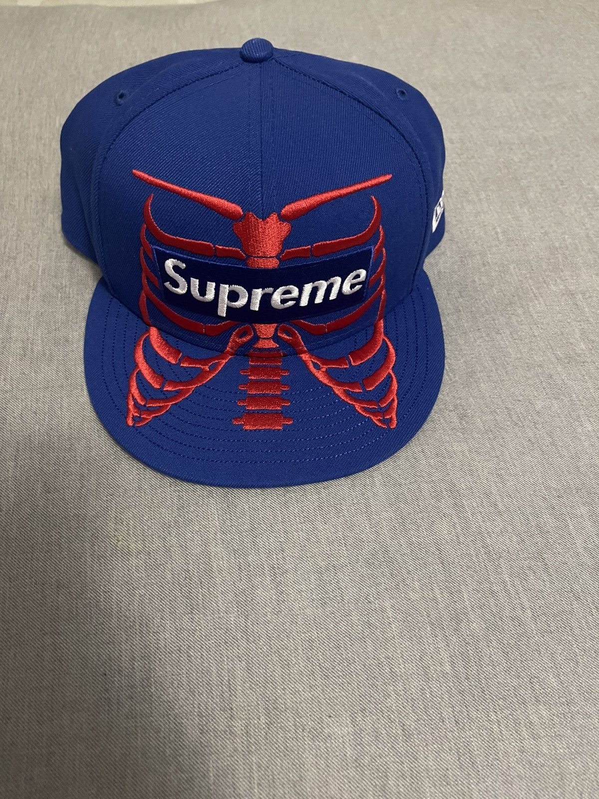 Supreme Supreme Bones Box Logo Size ONE SIZE - 1 Thumbnail