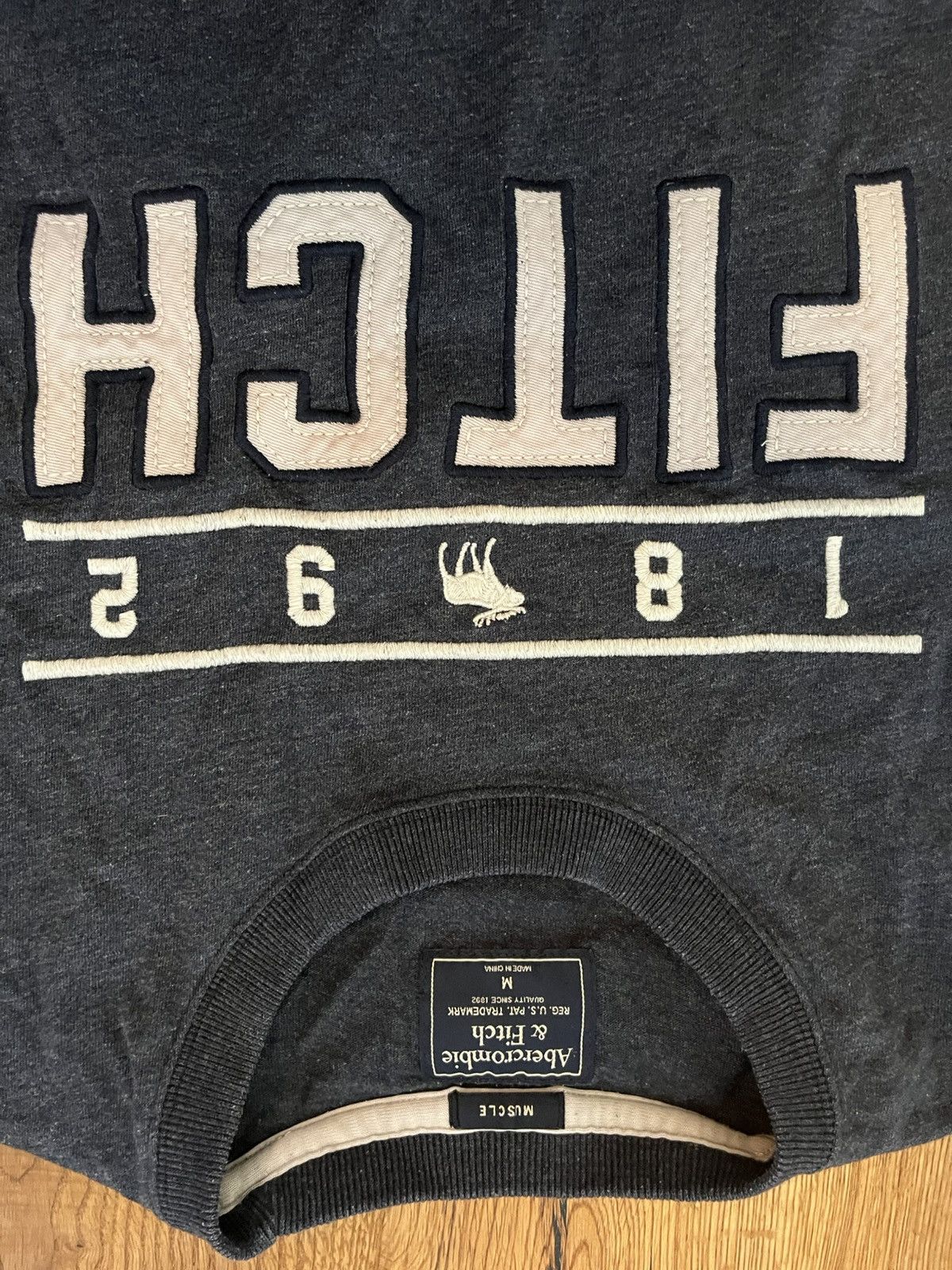 Abercrombie & Fitch A&F T-Shirt Size US M / EU 48-50 / 2 - 2 Thumbnail