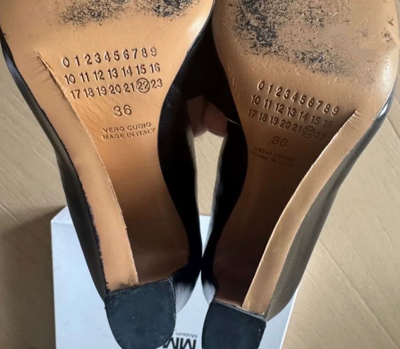 Maison Margiela Thick Leather Half-Closed Heel Pointed Toe High Heels Size US 5.5 / IT 35.5 - 6 Thumbnail