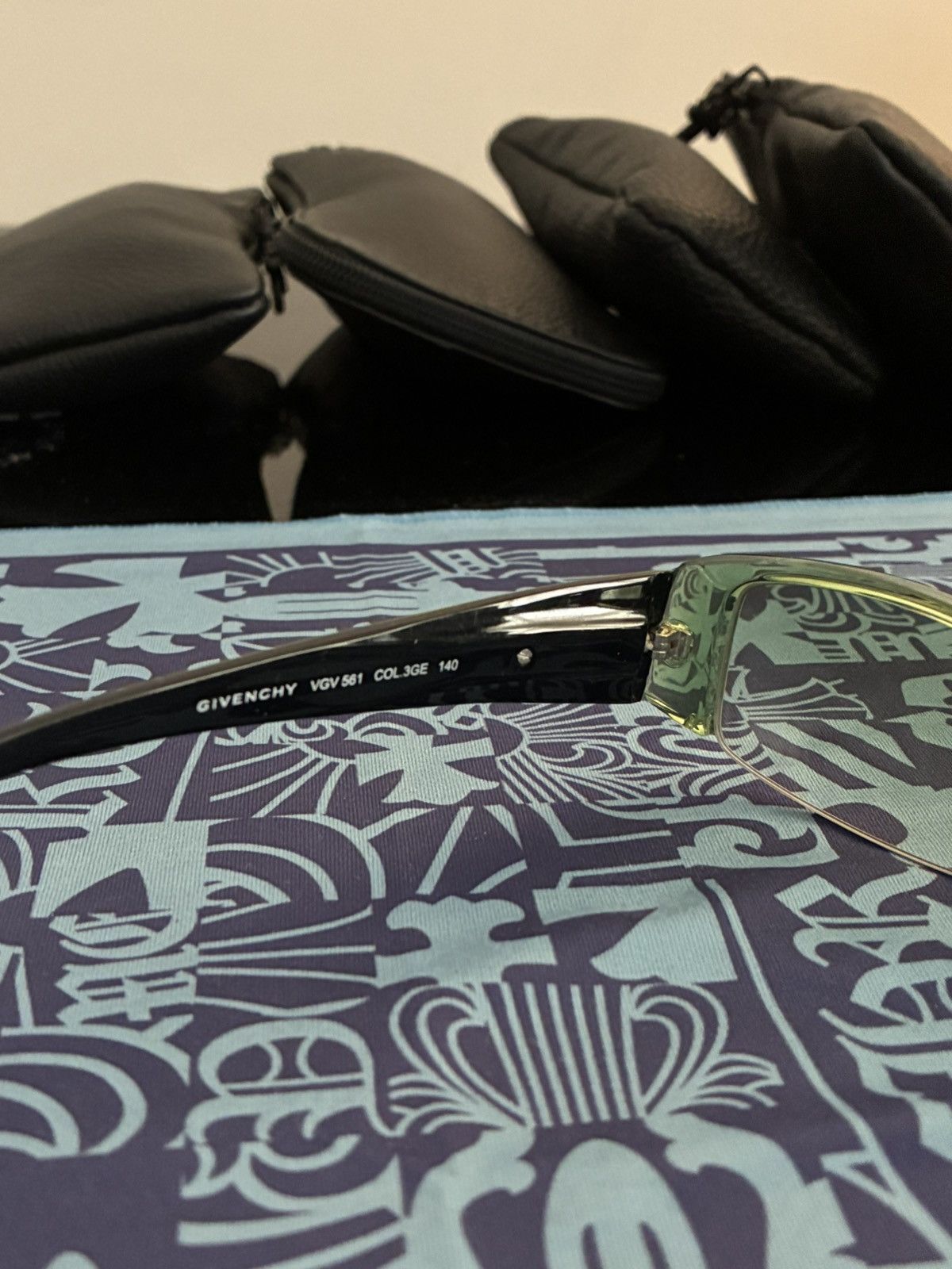 Givenchy Givenchy Retro Chiq Sunglasses Size ONE SIZE - 3 Thumbnail