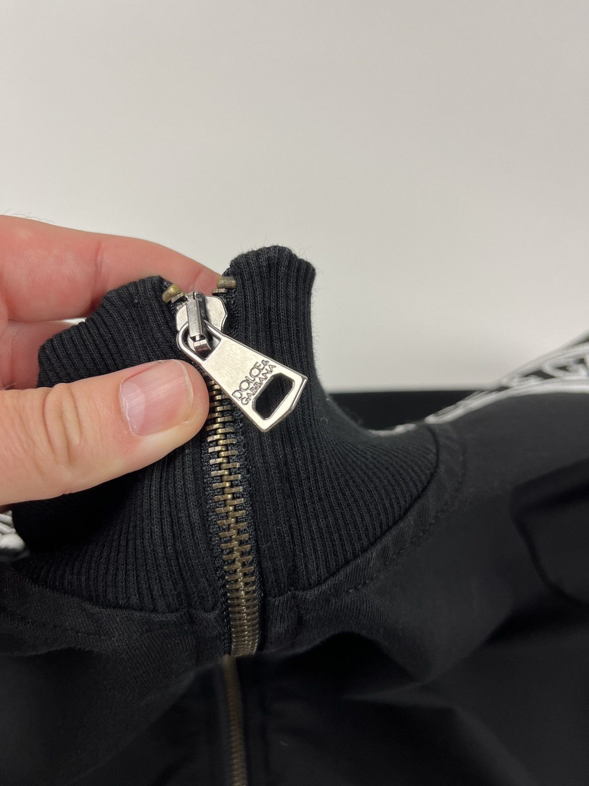 Dolce & Gabbana Zip-Up Cotton Sweatshirt With Multi Logo Bands Size US S / EU 44-46 / 1 - 5 Thumbnail