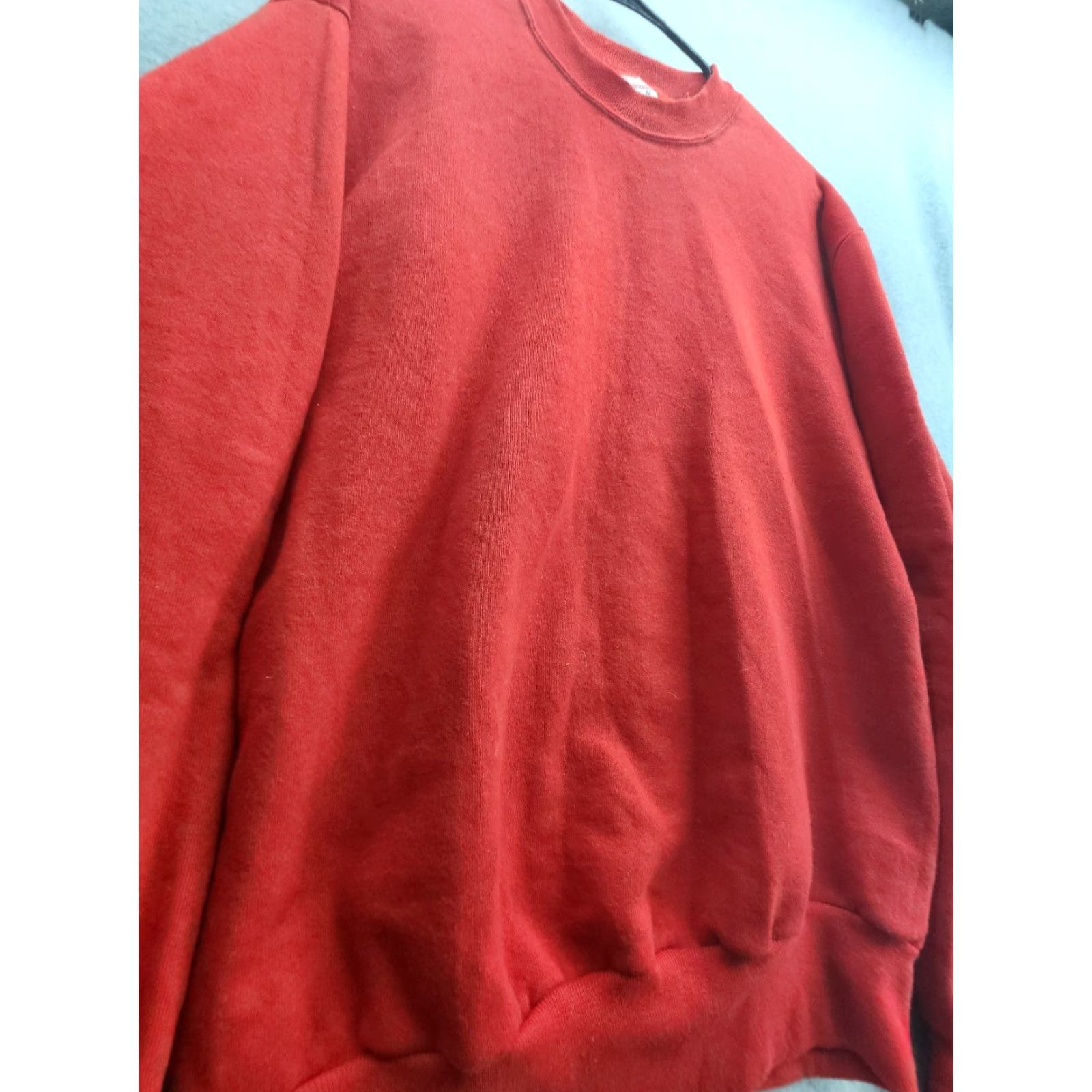 Jerzees VINTAGE Jerzees Red Blank Crewneck Sweatshirt M Unisex Distressed Sweatshirt Crewneck US Cross Training Mens Womens Girls Boys Size US M / EU 48-50 / 2 - 2 Thumbnail