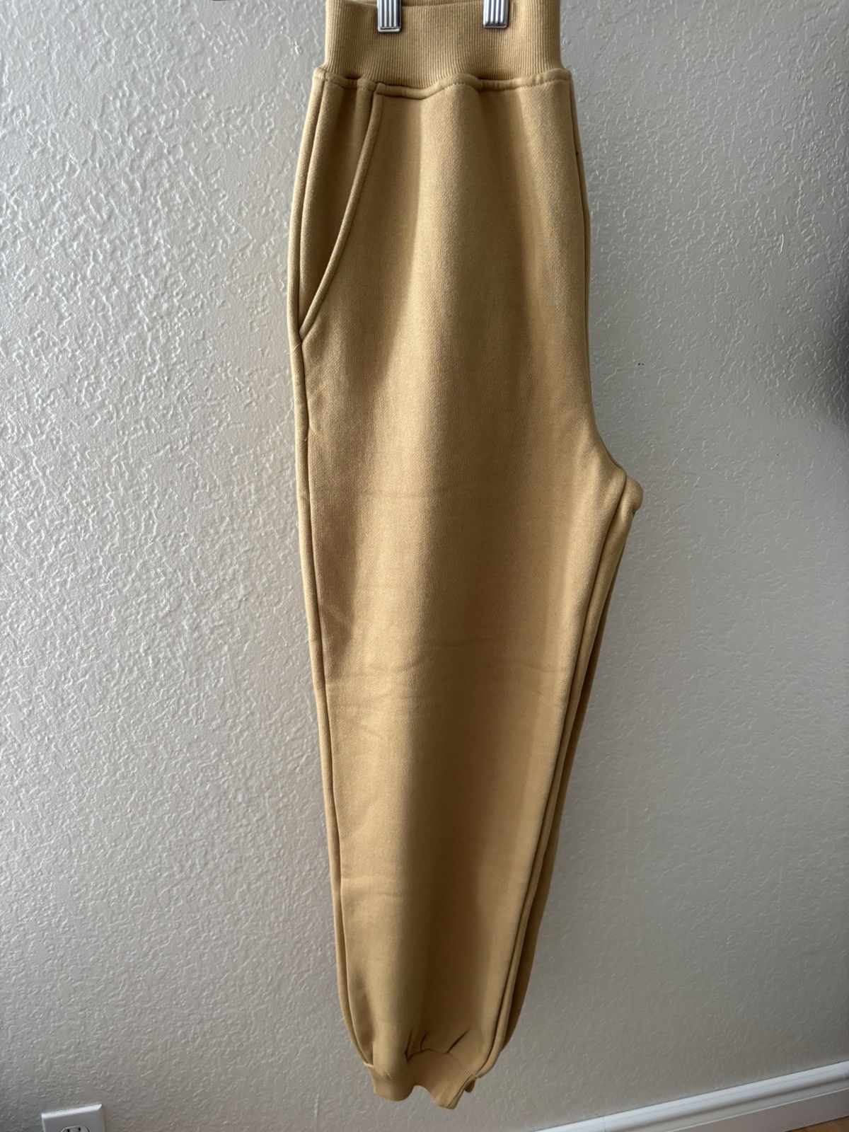 Malbon Malbon Martina Golf Pants - Camel - Size Med - SU23 Size 30" / US 8 / IT 44 - 3 Thumbnail