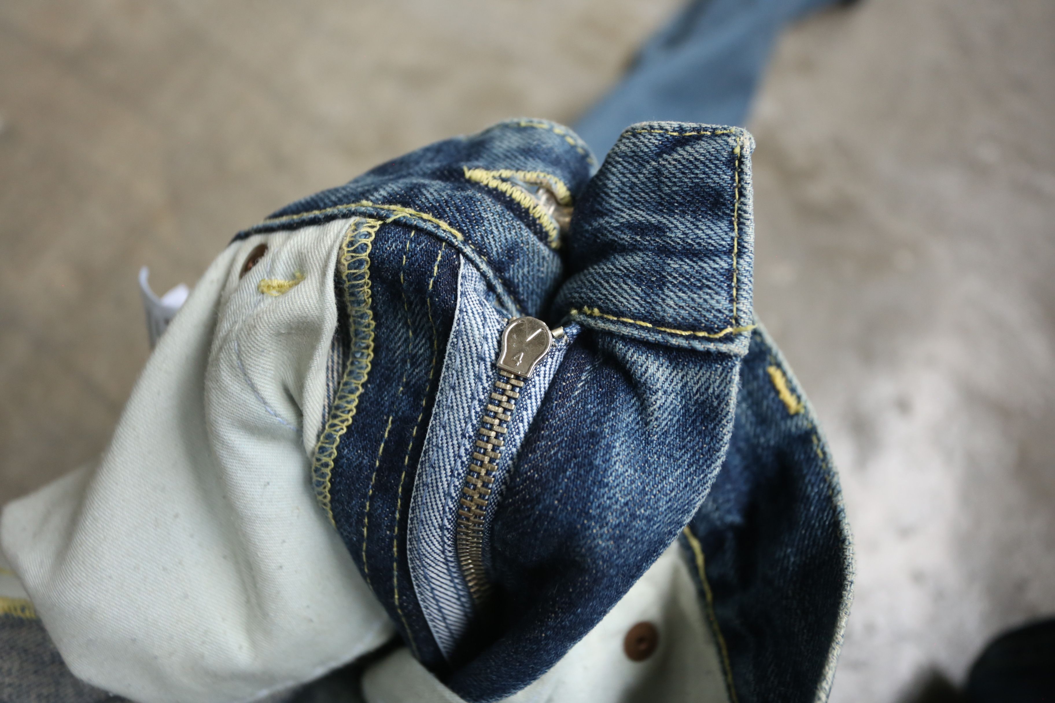 Gucci Gucci - Tom Ford - S/S 04 - Selvedge Denim Jean Size US 30 / EU 46 - 10 Thumbnail