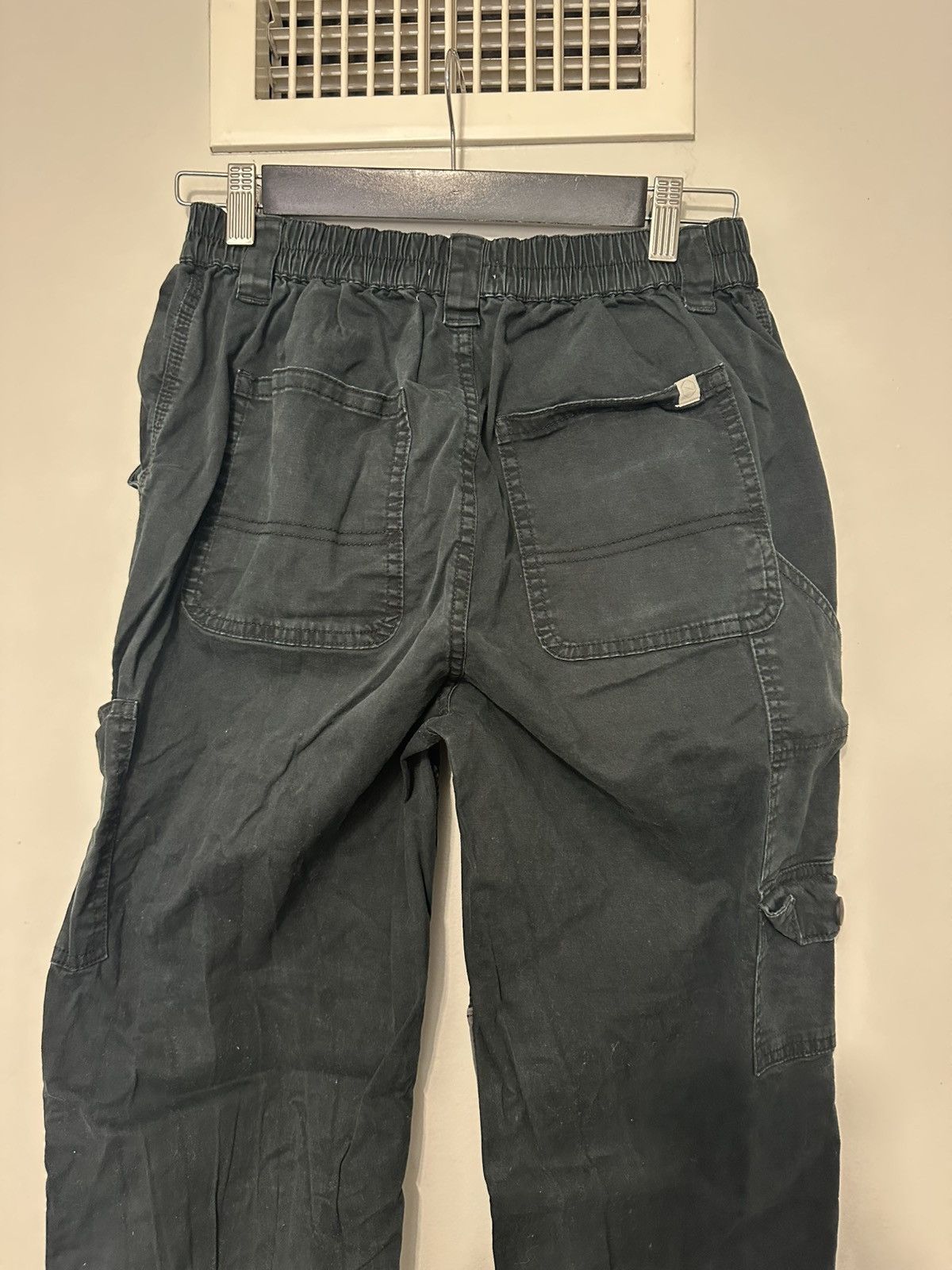 Urban Outfitters Black cargo pants Size US 30 / EU 46 - 4 Thumbnail