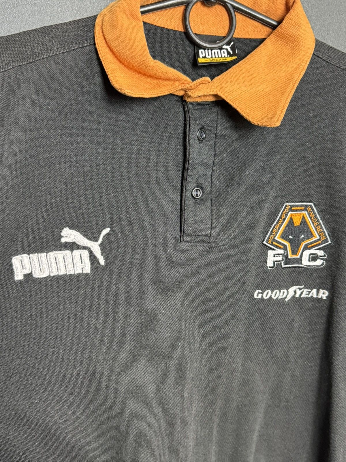 Puma Wolverhampton Wanderers Training Football Jersey Size US M / EU 48-50 / 2 - 3 Thumbnail