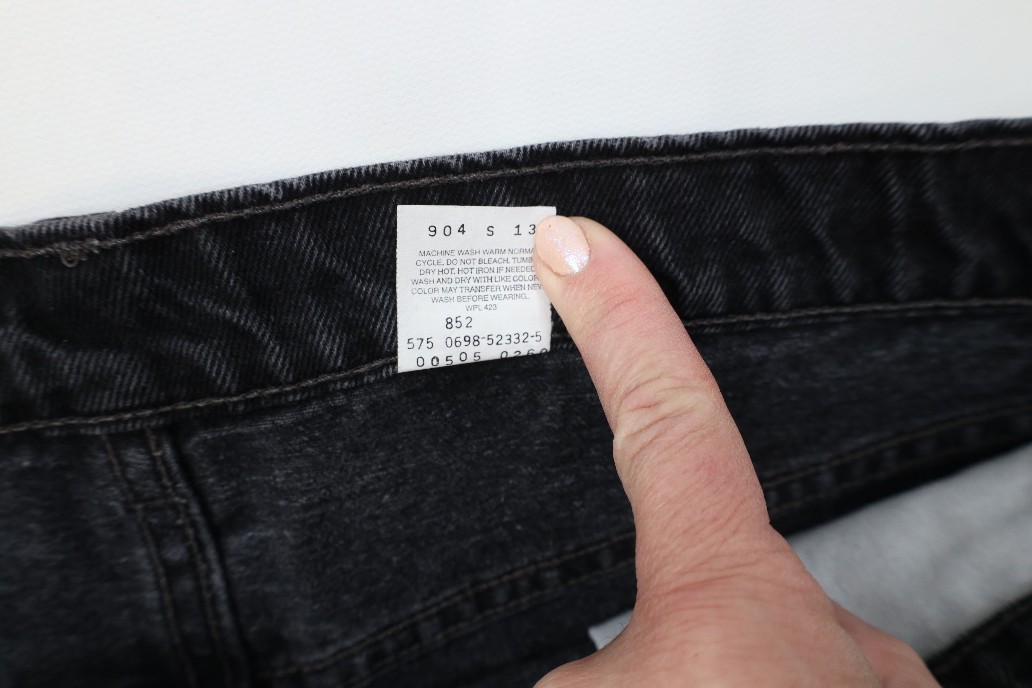 Levi's Vintage 90s Levis 505 Fit Straight Leg Denim Jeans Black Size US 40 / EU 56 - 9 Thumbnail