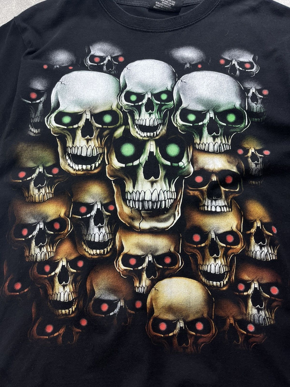 Vintage Vintage Rock Skulls Black Punk T-Shirt Size US M / EU 48-50 / 2 - 3 Thumbnail