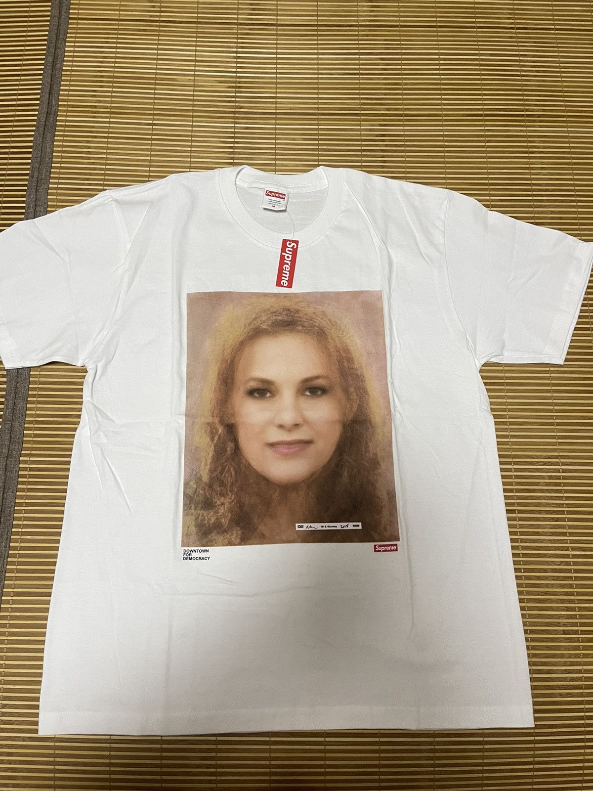 Supreme stormy tee white dswt
