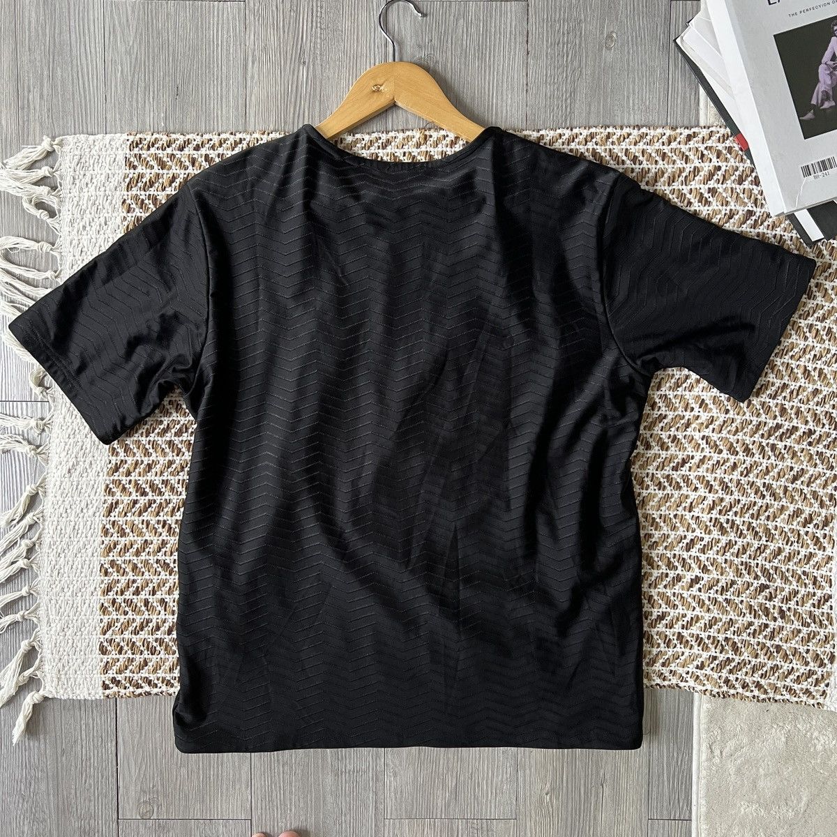 Emporio Armani Authentic Emporio armani tshirt Size XL / US 12-14 / IT 48-50 - 2 Thumbnail
