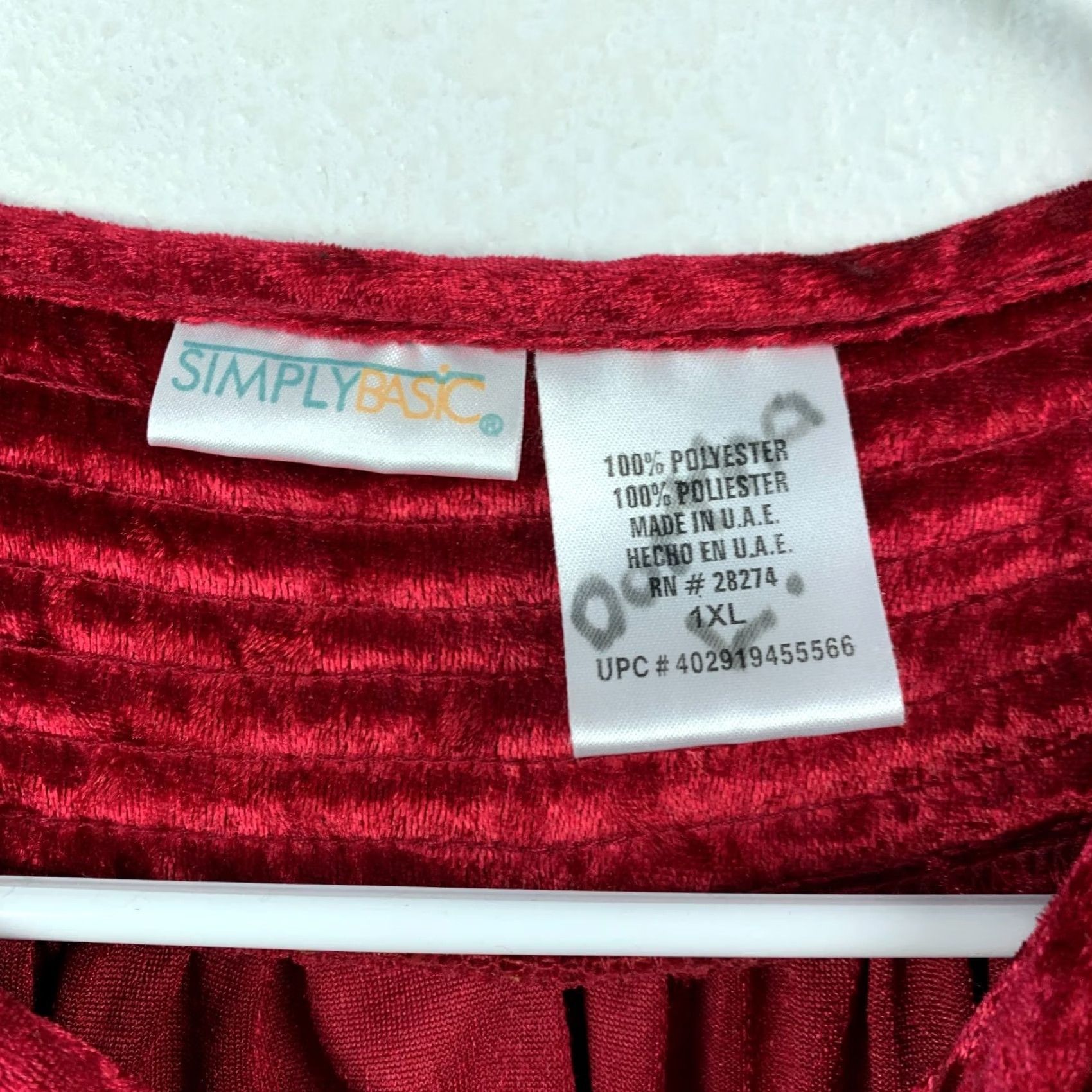 Velvet VINTAGE Simply Basic Crushed Velvet Red Nightgown 1X Plus XS? Size ONE SIZE - 5 Thumbnail