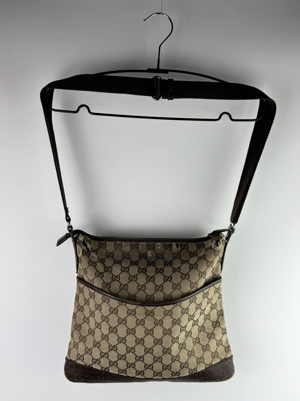 Vintage Gucci GG Canvas Monogram Shoulder Bag Beige 145857