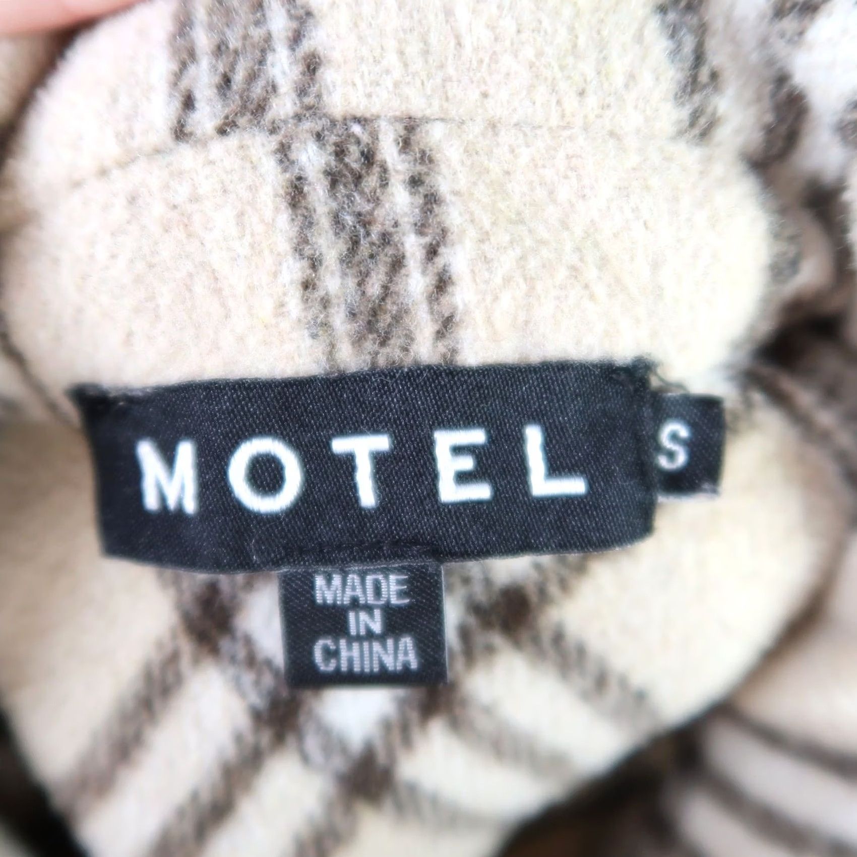 Vintage Motel Marcella Shirt Jacket Shacket Light Tan Plaid Flannel Womens S Size S / US 4 / IT 40 - 5 Thumbnail