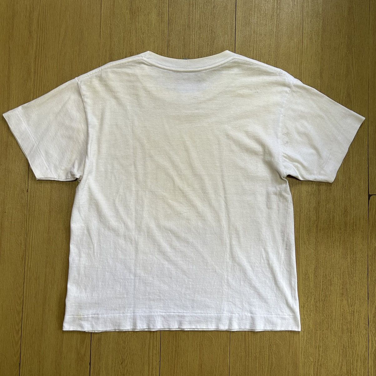 Bape Bape Exclusive Handprint Heart Tee Size US M / EU 48-50 / 2 - 2 Thumbnail