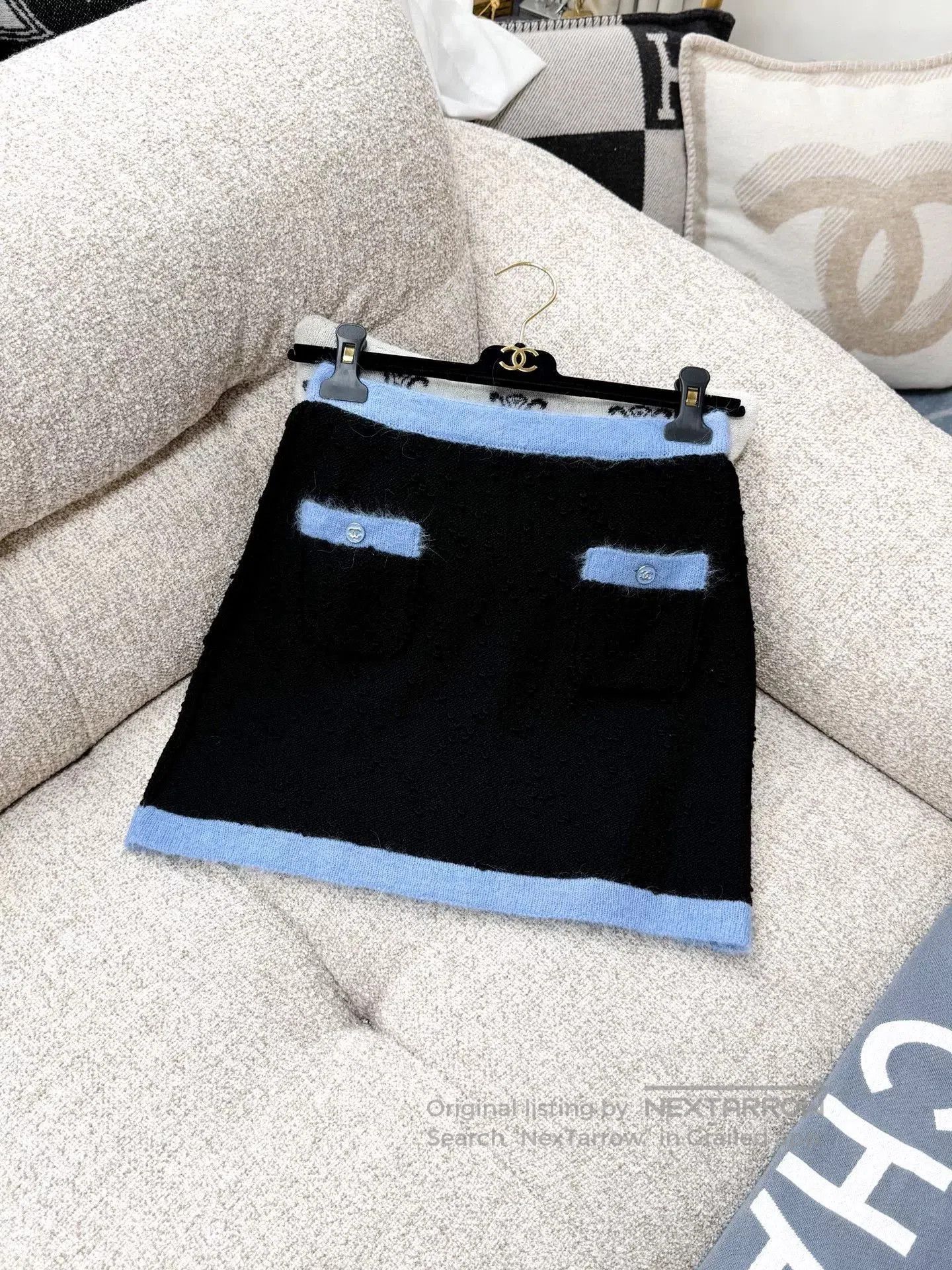 Chanel Chanel Blue Black Wool Mini Skirt. Size US 36 / EU 52 - 1 Thumbnail