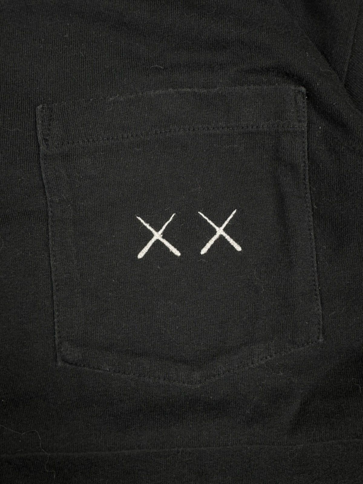 Kaws × Uniqlo Kaws x Uniqlo x Sesame Street graphic pocket tee artwork Size US L / EU 52-54 / 3 - 10 Thumbnail