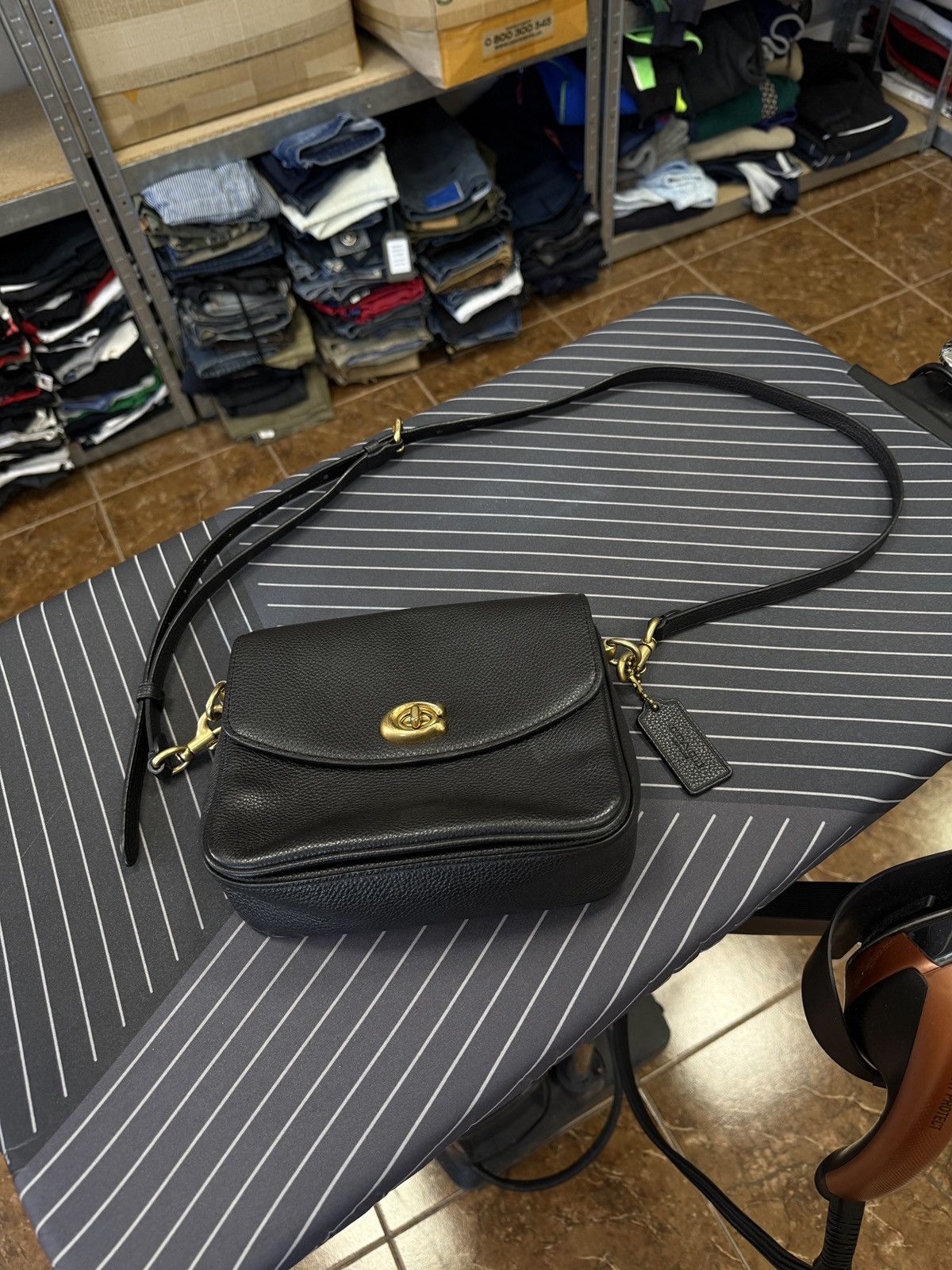 Coach 🇮🇹 Coach Cassie Crossbody Leather Bag Luxury Rare Size ONE SIZE - 1 Thumbnail