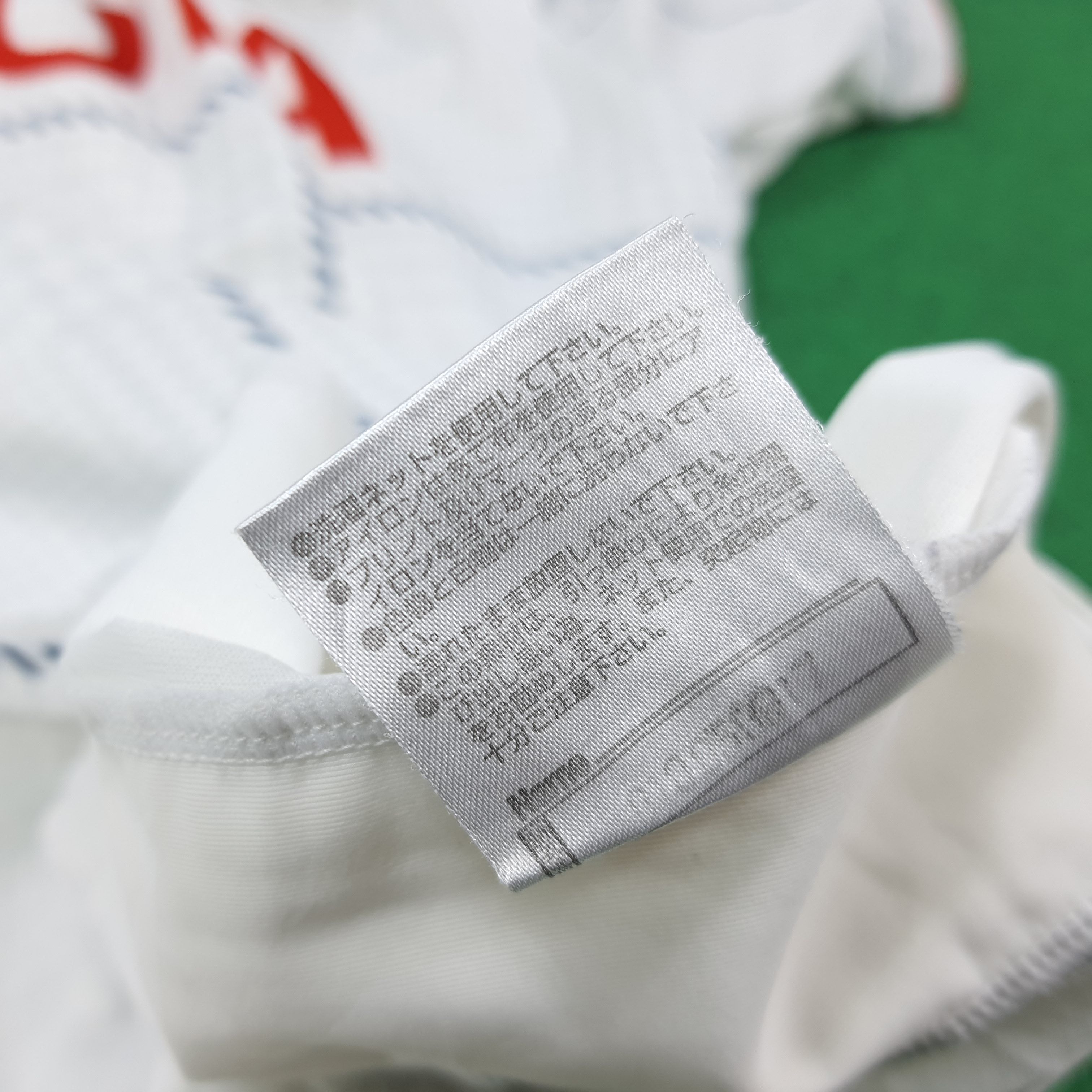 Mizuno Vintage Nagoya Grampus Eight J-League Away Jersey C285N56 Size US M / EU 48-50 / 2 - 8 Thumbnail