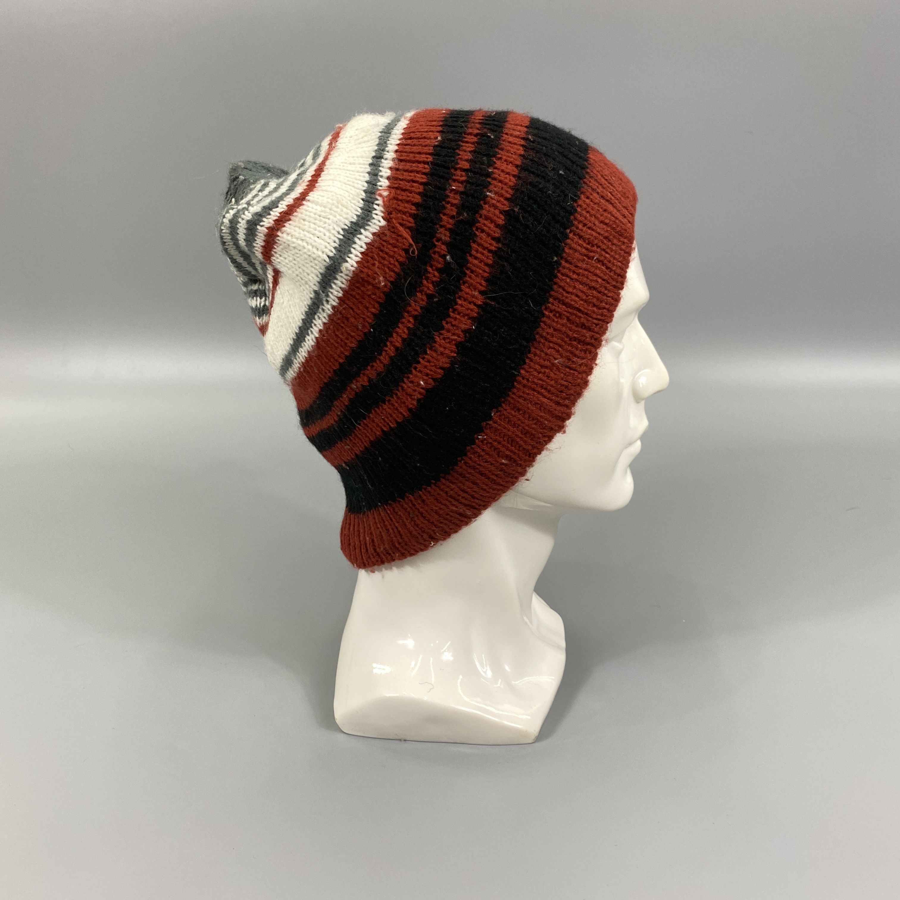 Japanese Brand Stripped Multicolor Beanie -BN788 Size ONE SIZE - 4 Thumbnail