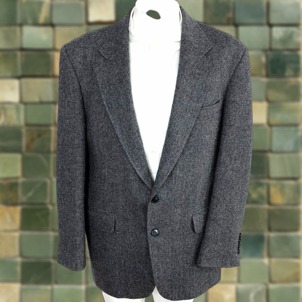 Lands' End Lands' End Sport Coat Jacket Gray Blue Lambswool Herringbone 42R Notch Single-Breasted Wool Men Coat, 2-Button Front, Regular Fit, Dry Clean Only Size US XS / EU 42 / 0 - 1 Thumbnail