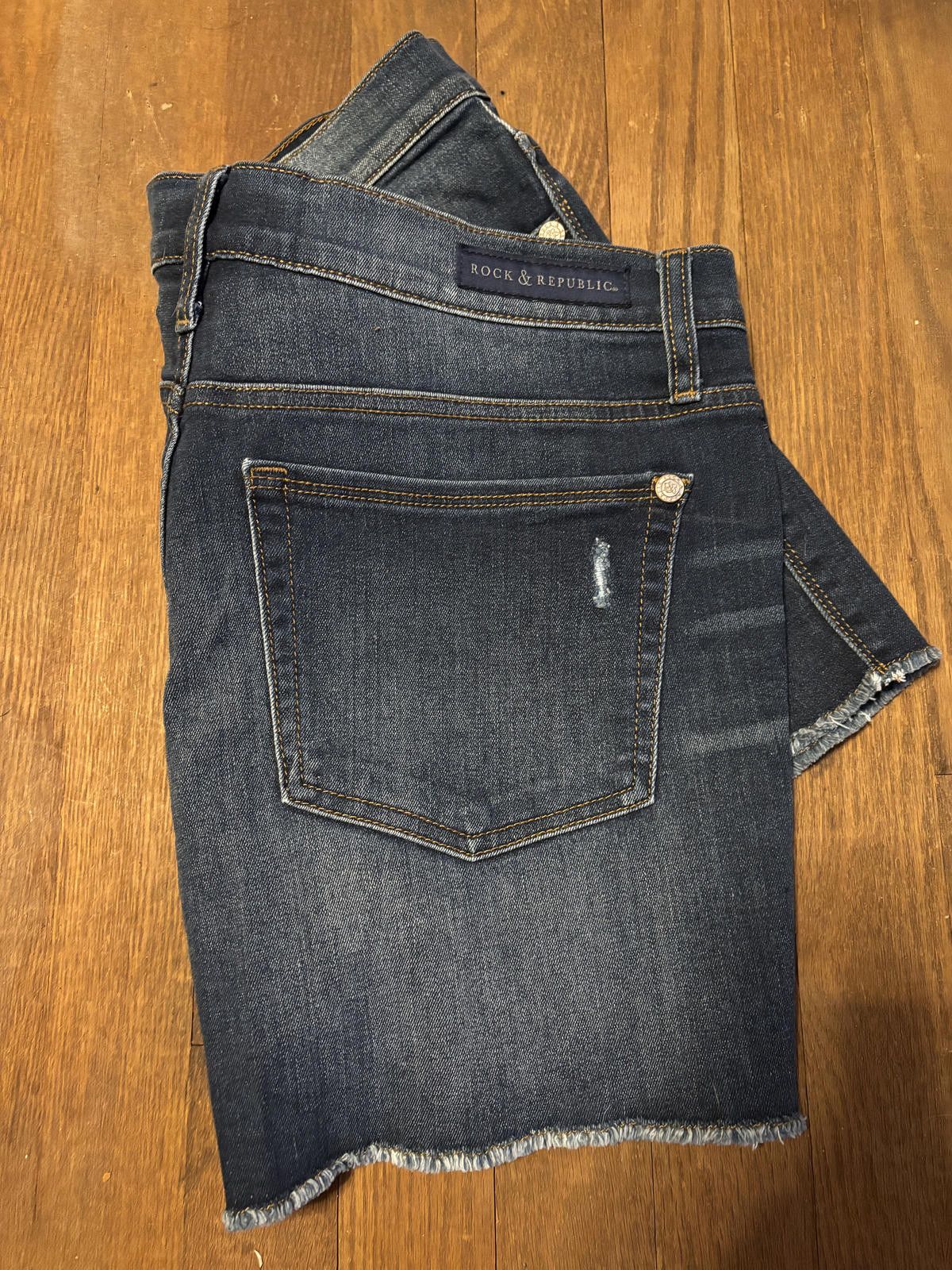 Rock & Republic NWOT Rock and Republic HULA Cutoff Shorts sz 12 Size 34" / US 12 / IT 48 - 4 Thumbnail