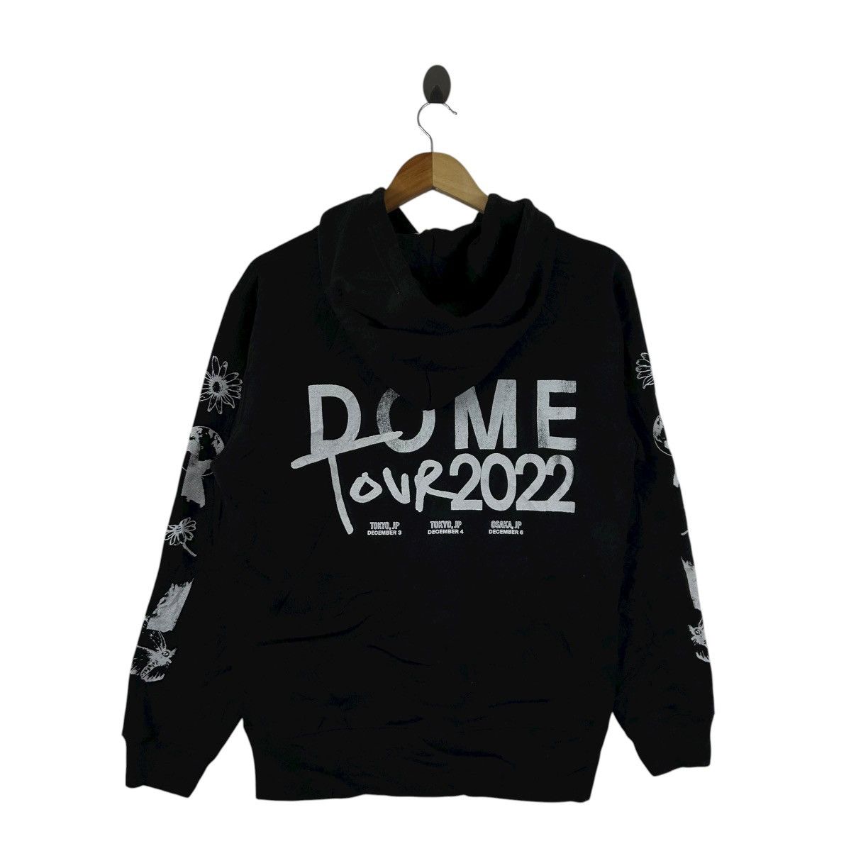 Vintage Maroon 5 Dome Tour 2022 Japan Black Hoodie Size US M / EU 48-50 / 2 - 1 Thumbnail