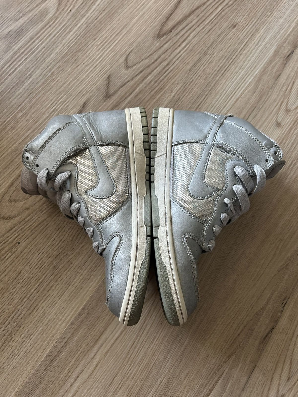 Nike 2008 Nike Dunk High Glitter Grey Size US 7 / IT 37 - 3 Thumbnail