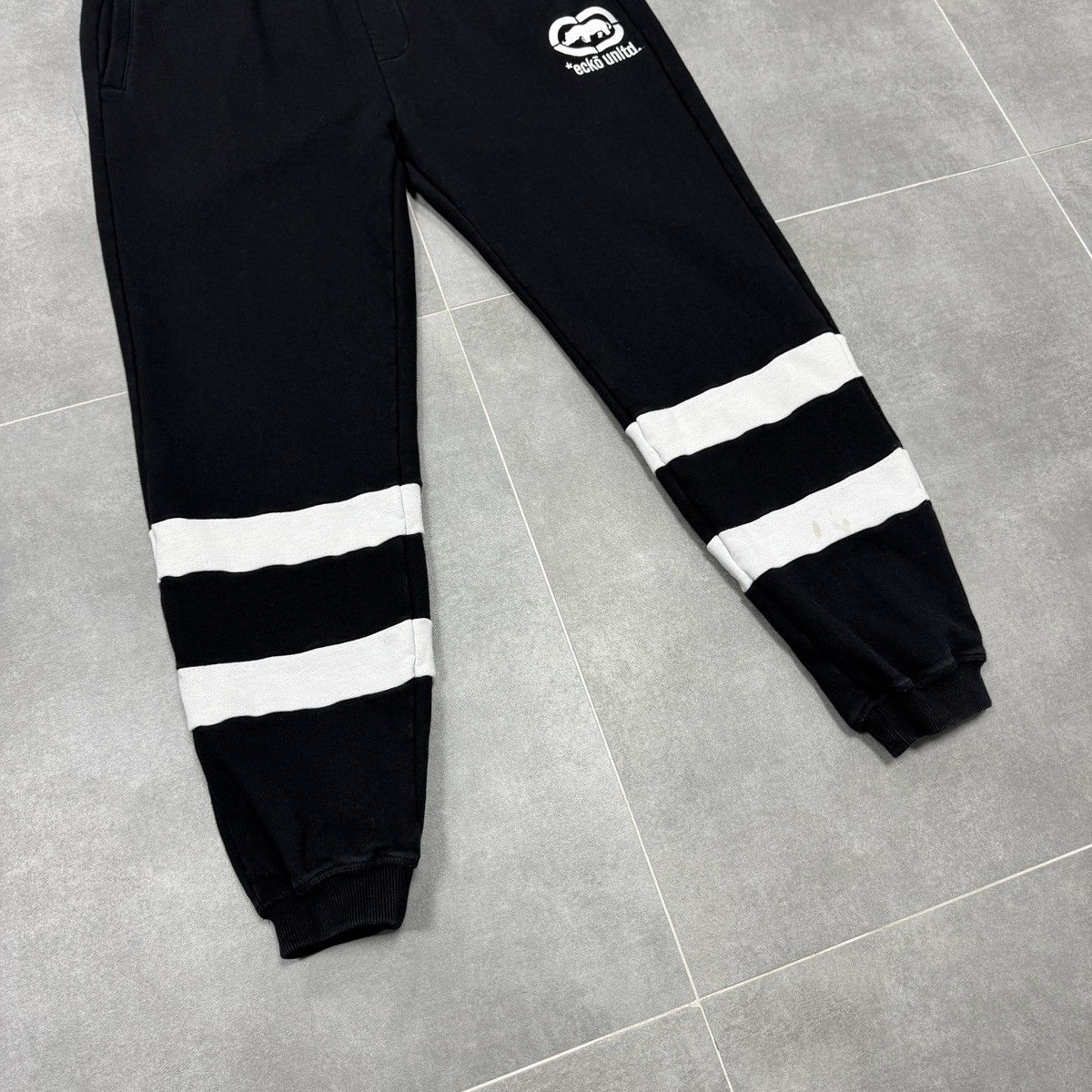 Ecko Unltd. Ecko Unltd Embroidered Logo Sweatshirt / Joggers Streetwear Size US XL / EU 56 / 4 - 21 Thumbnail