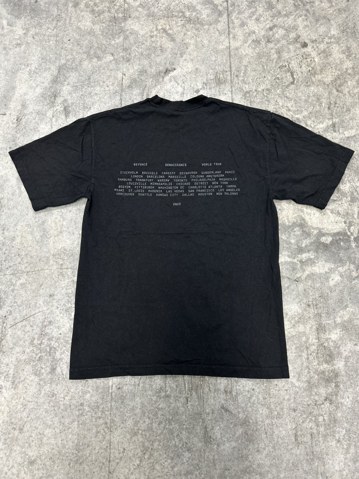 Beyonce 2023 Beyonce renaissance tour t shirt Size US M / EU 48-50 / 2 - 2 Thumbnail