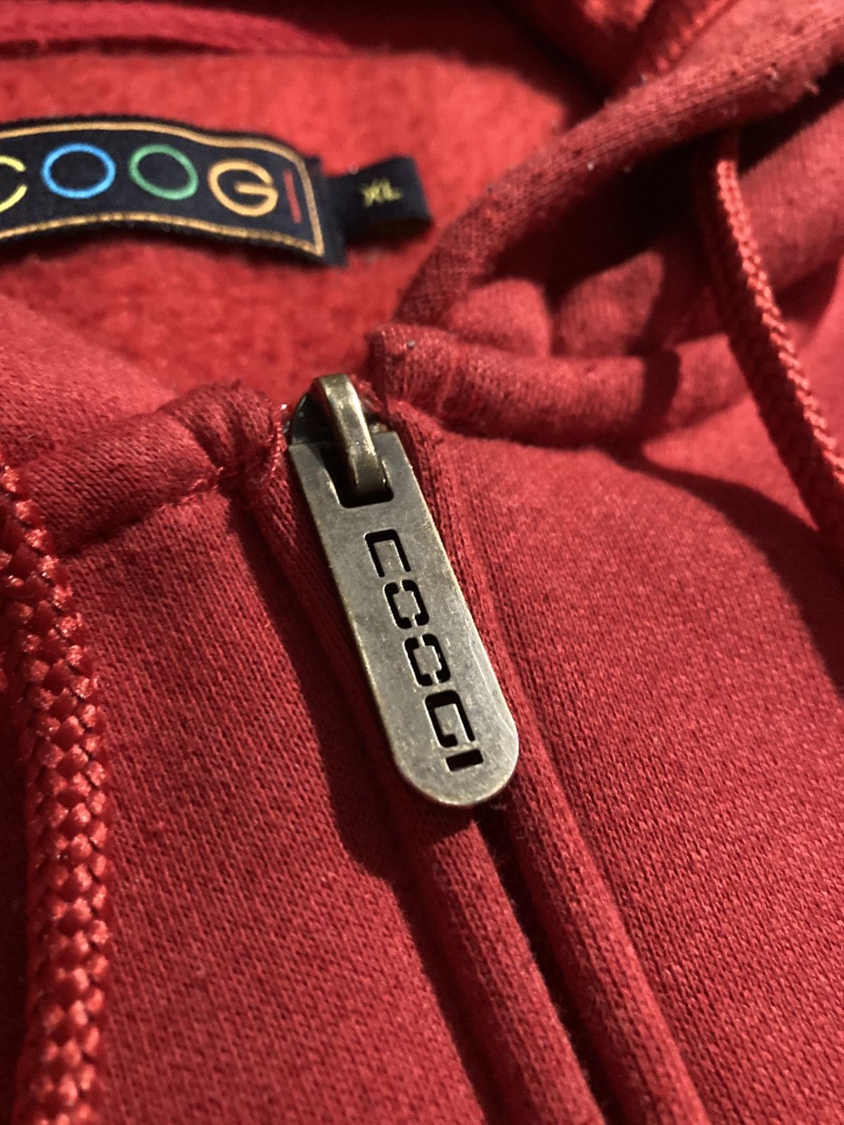 Coogi Vintage Coogi “CG EST.69” Red Zip-Up Hoodie — AU embroidery Size US XL / EU 56 / 4 - 5 Thumbnail