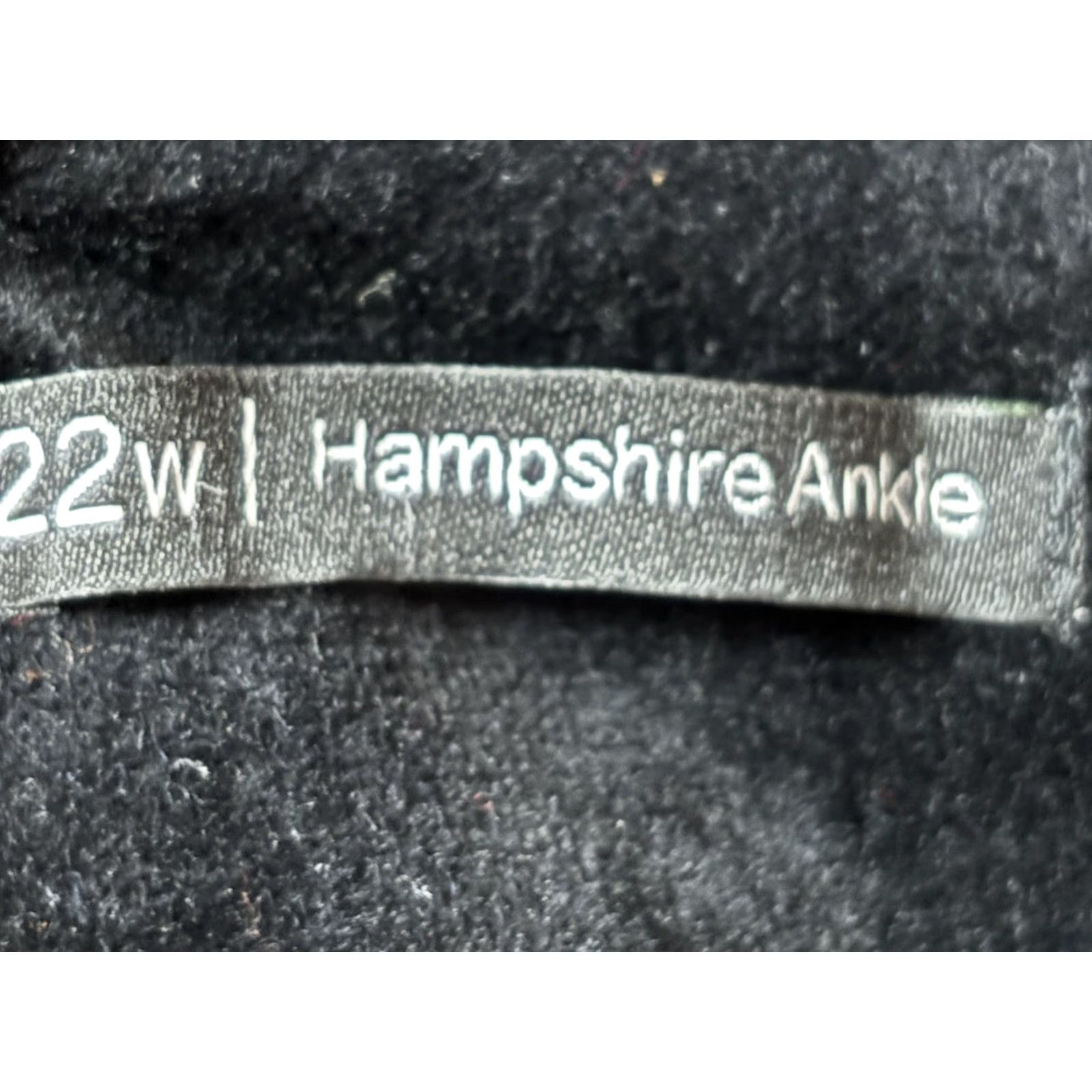 Talbots Talbots Hampshire Ankle Velvet Pants Plus Size 22W Black Women’s Size 40" / US 18 - 6 Thumbnail