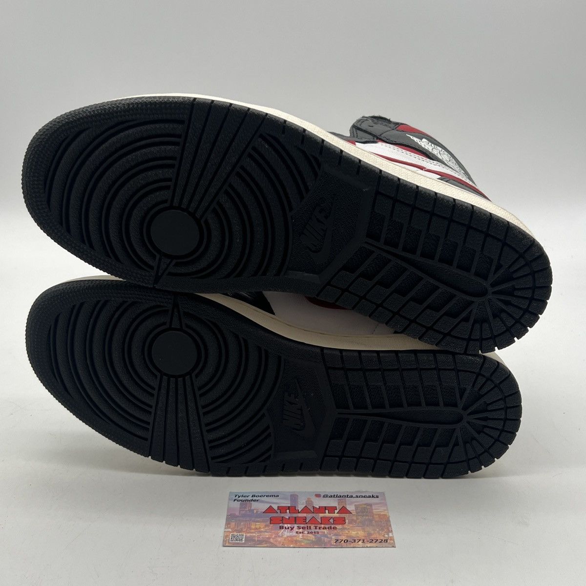 Nike Air Jordan 1 high gym red Size US 9.5 / EU 42-43 - 7 Thumbnail
