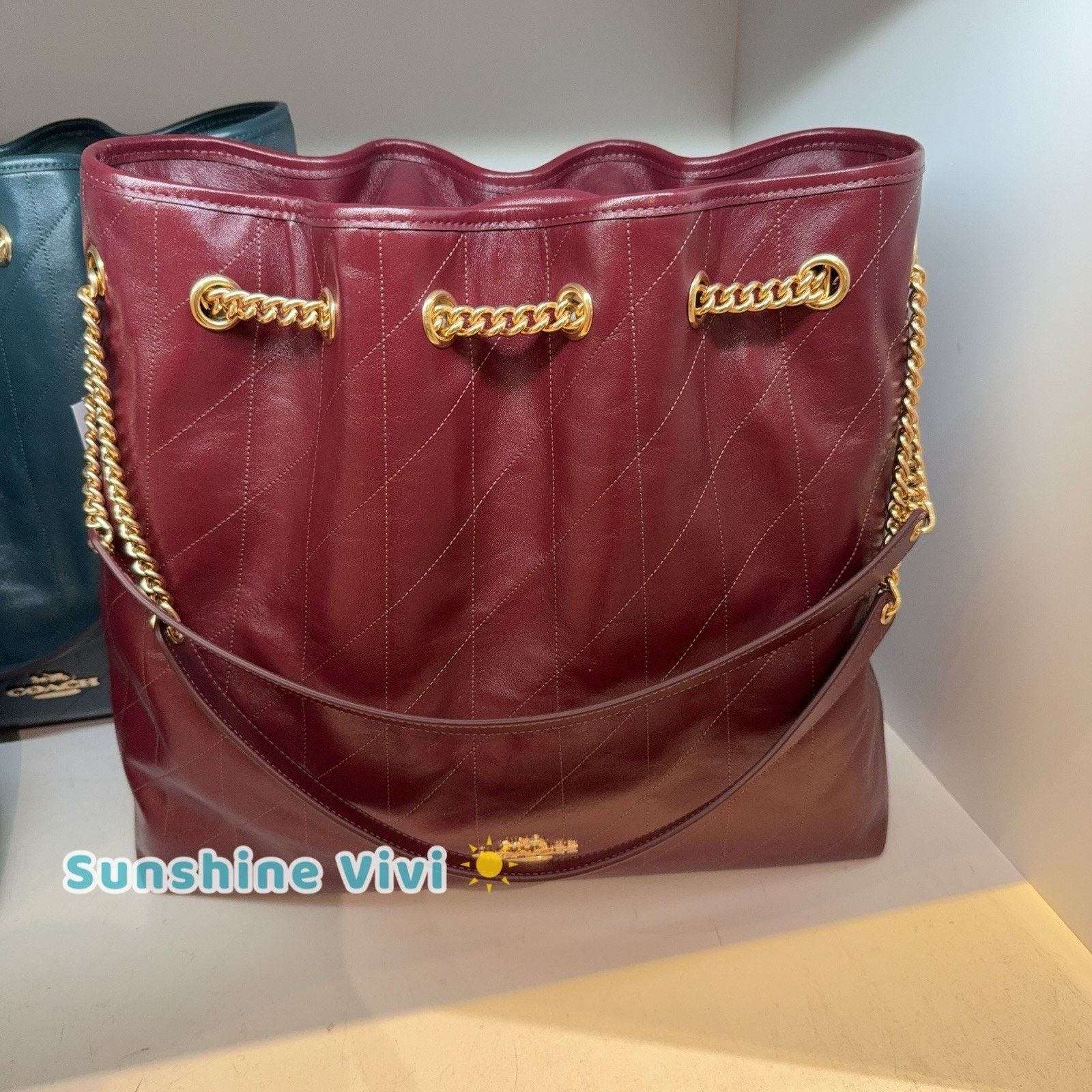Coach NWT Coach Evelyn Large Shoulder Bag CCZ81 Leather Dark Wine Size ONE SIZE - 1 Thumbnail