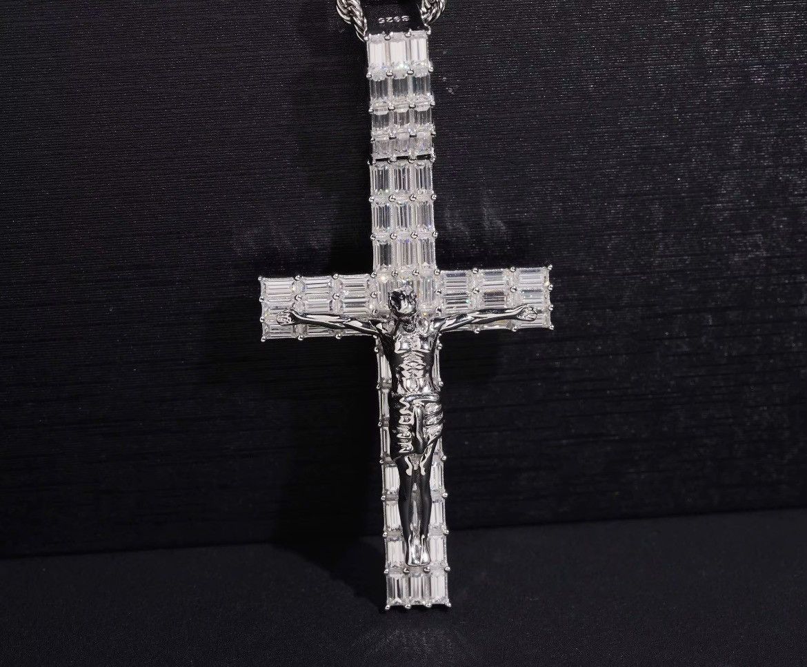 Other Silver Iced Out VVS Baguette Moissanite Crucifix Pendant Size ONE SIZE - 3 Thumbnail