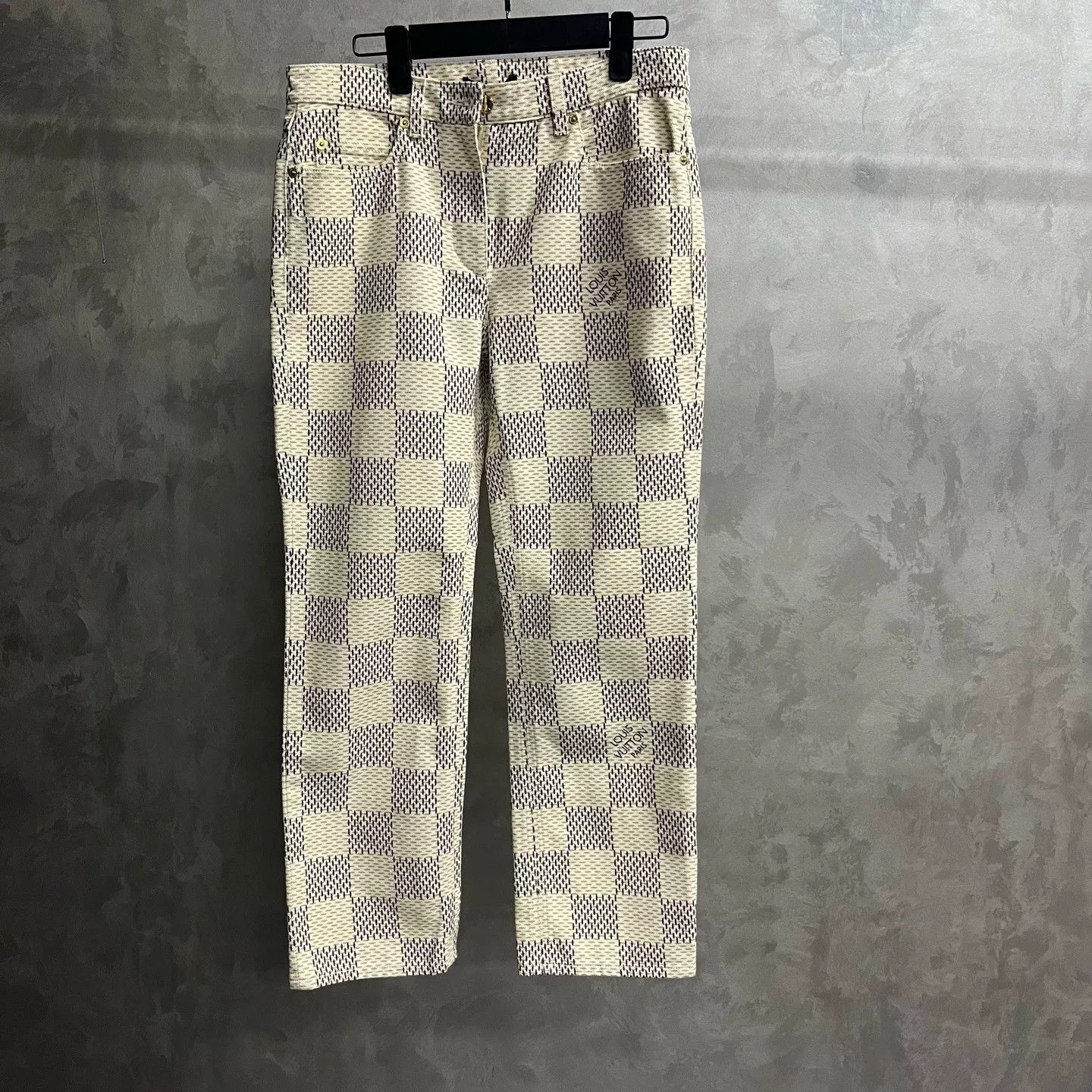 Louis Vuitton Louis Vuitton Denim Beige Denim Jeans 28 Men Size US 28 / EU 44 - 1 Thumbnail