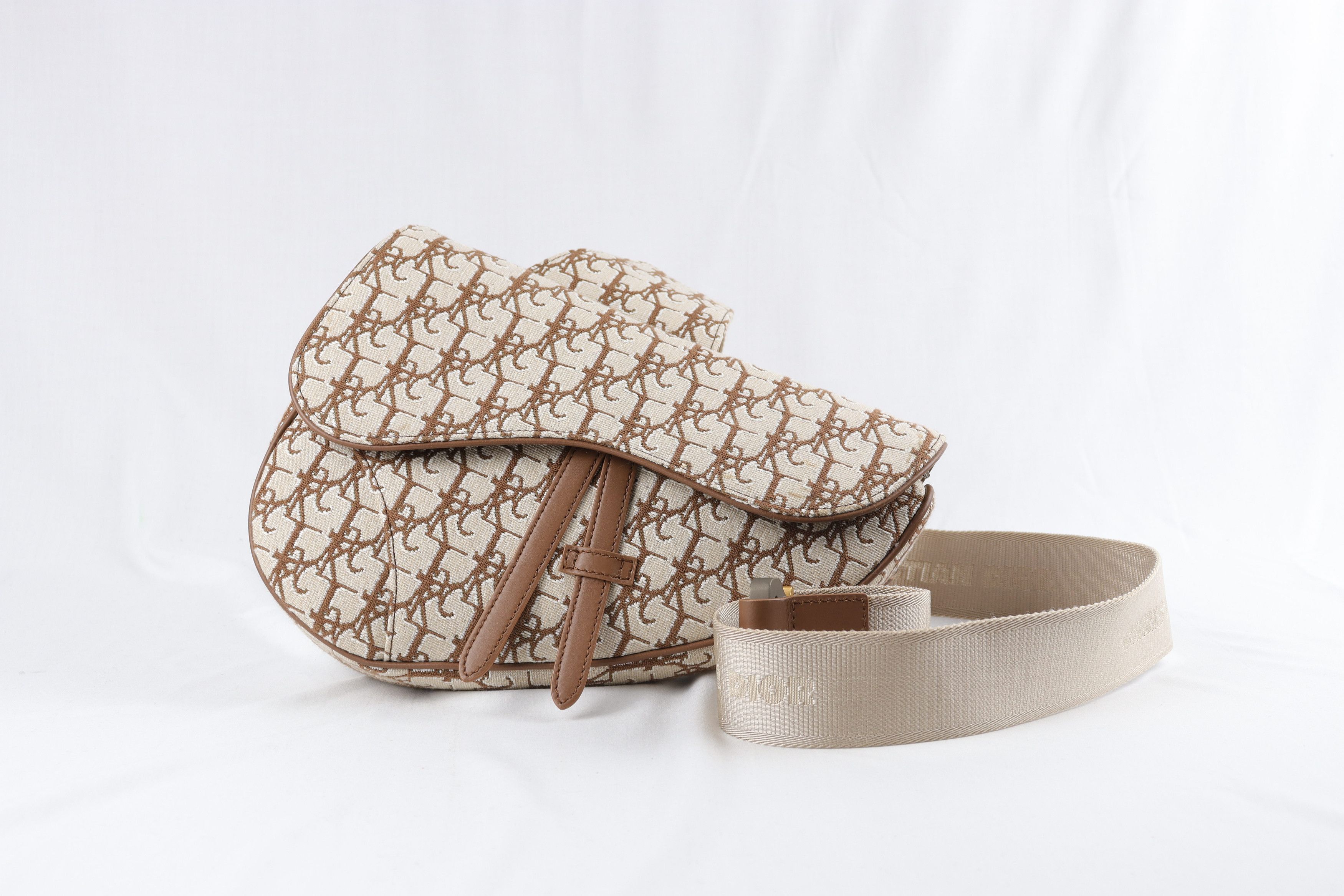 Dior o1rshd11223 Dior x Cactus Jack Oblique Jacquard Saddle Bag Size ONE SIZE - 3 Thumbnail