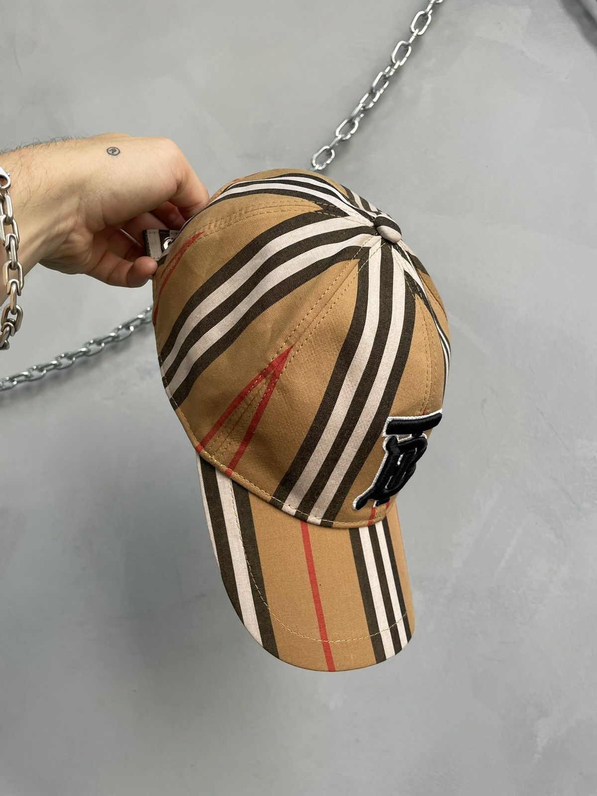Burberry Rare novacheck Burberry England hat cap Size ONE SIZE - 12 Thumbnail