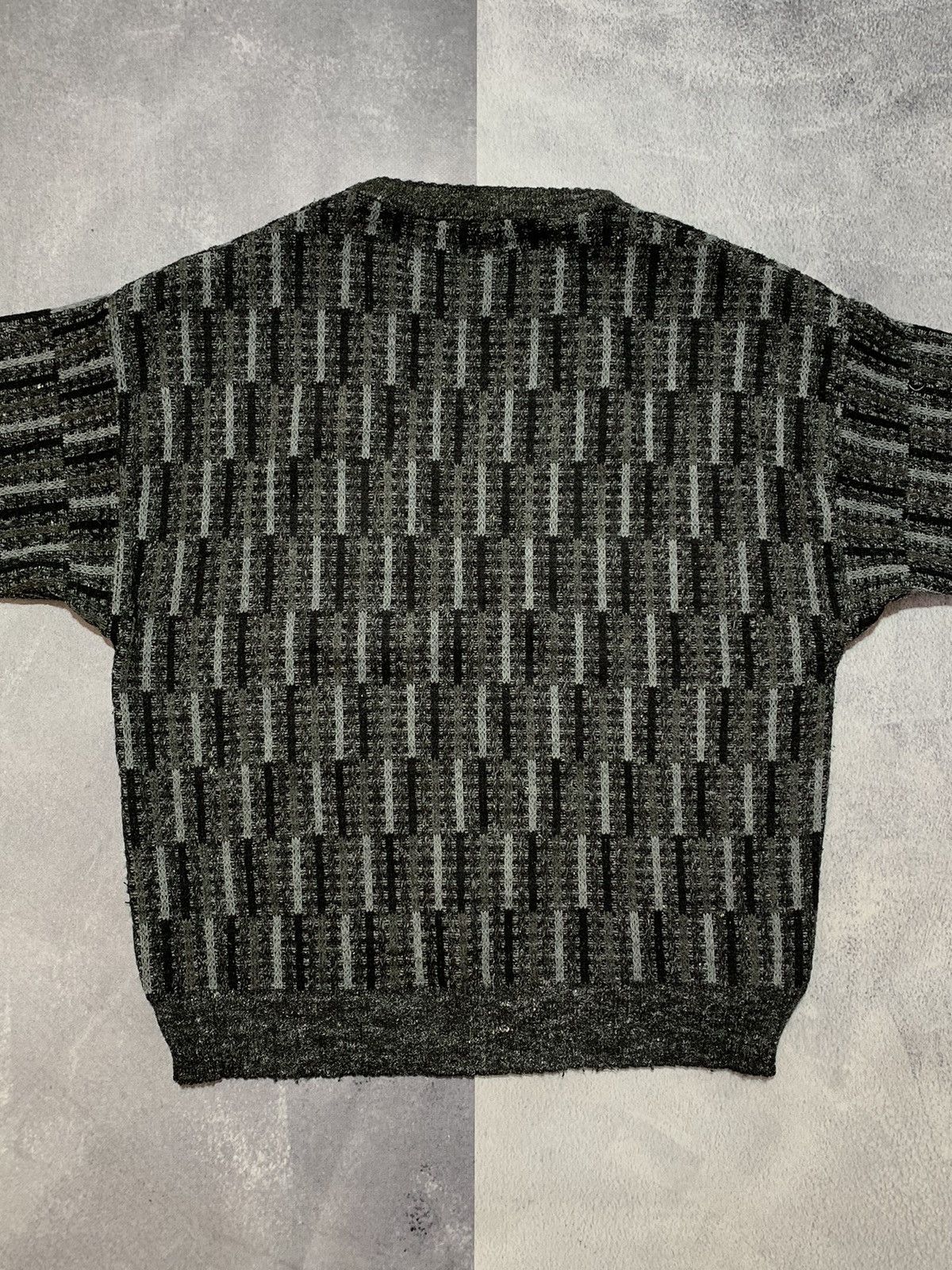 Vintage Vintage 90s Black knitwear sweater streetwear size M Size US M / EU 48-50 / 2 - 7 Thumbnail