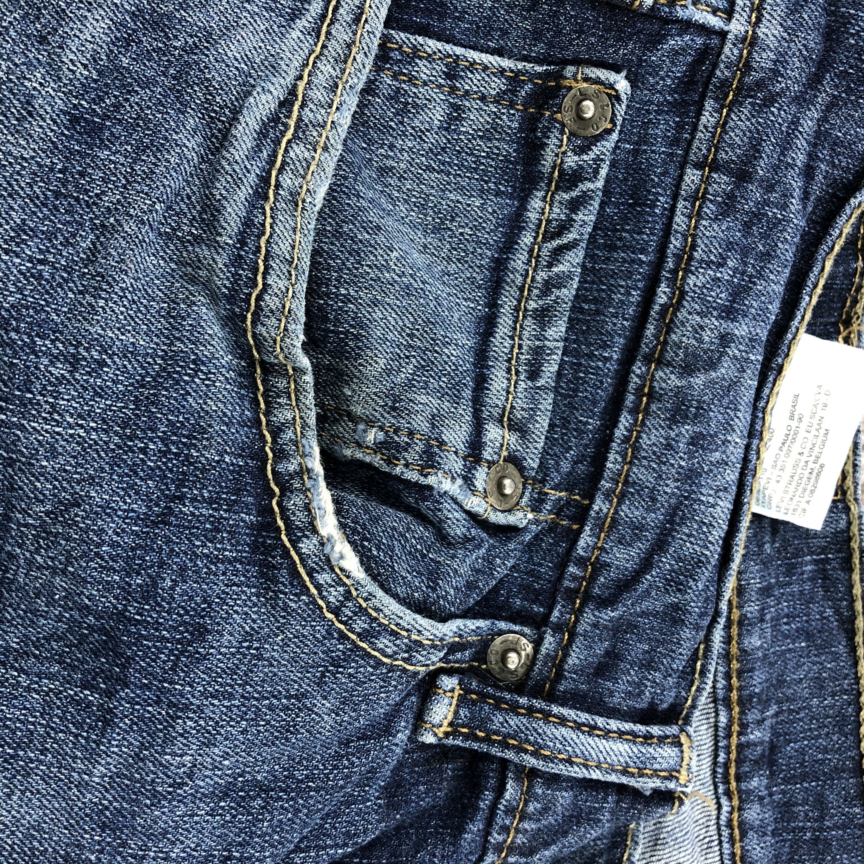 Levi's Vintage Levis 505 Jeans Distress Faded Blue Denim KJ980 Size US 34 / EU 50 - 11 Thumbnail