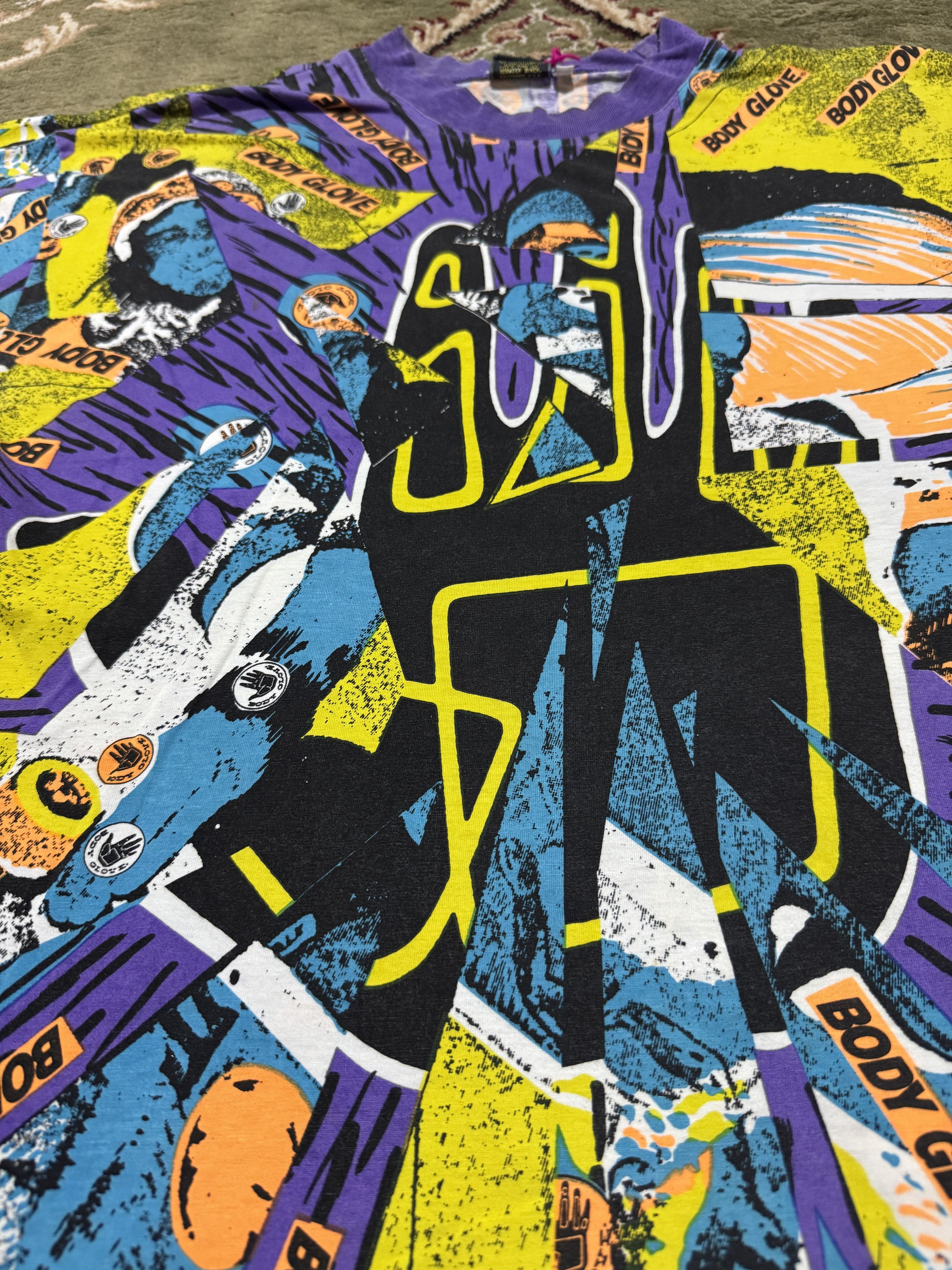 Body Glove Vintage 90's Body Glove Surf Skate Overprint T shirt Size US S / EU 44-46 / 1 - 3 Thumbnail