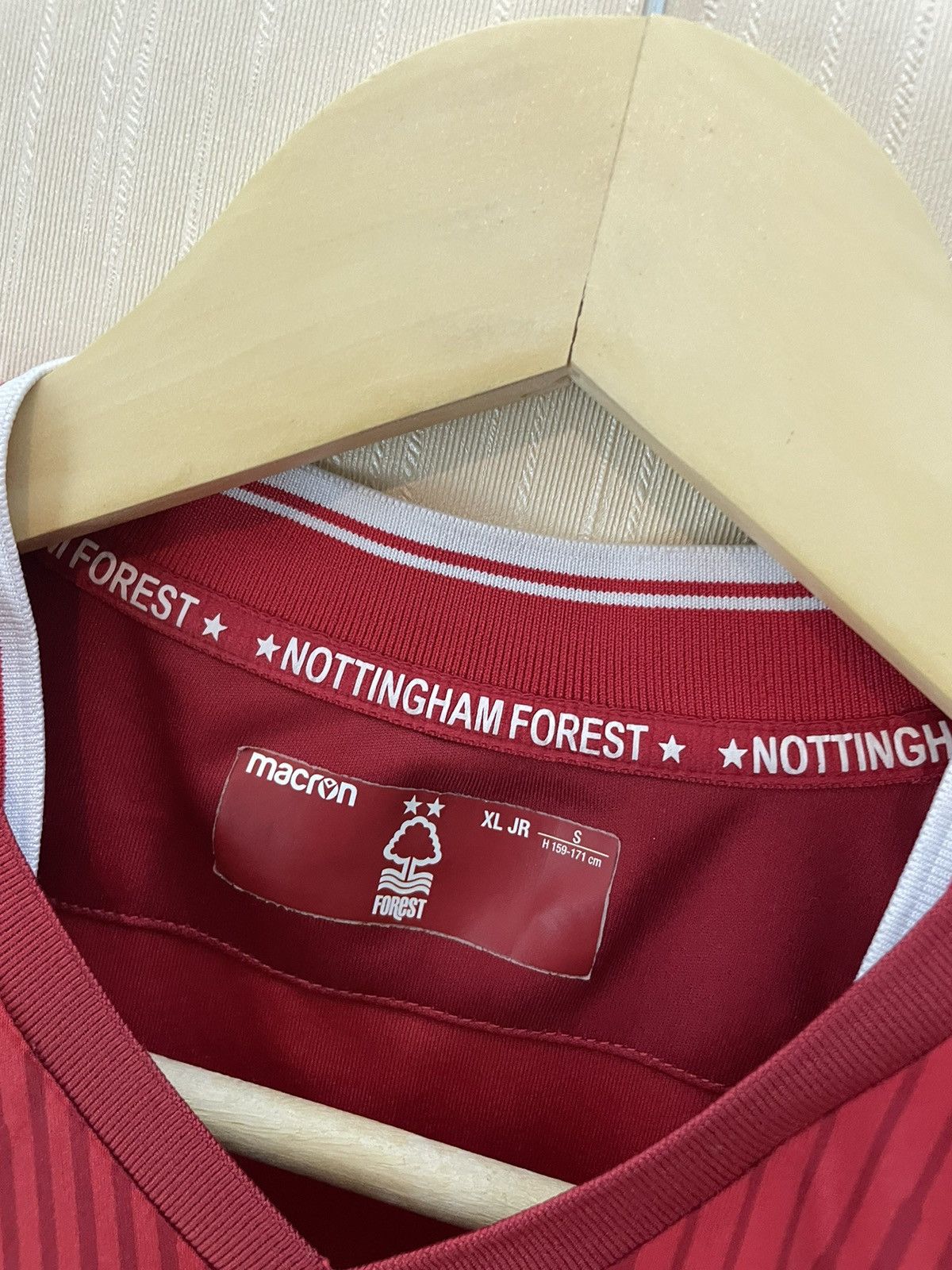 Vintage Macron Nottingham Forest soccer jersey Size US S / EU 44-46 / 1 - 9 Thumbnail
